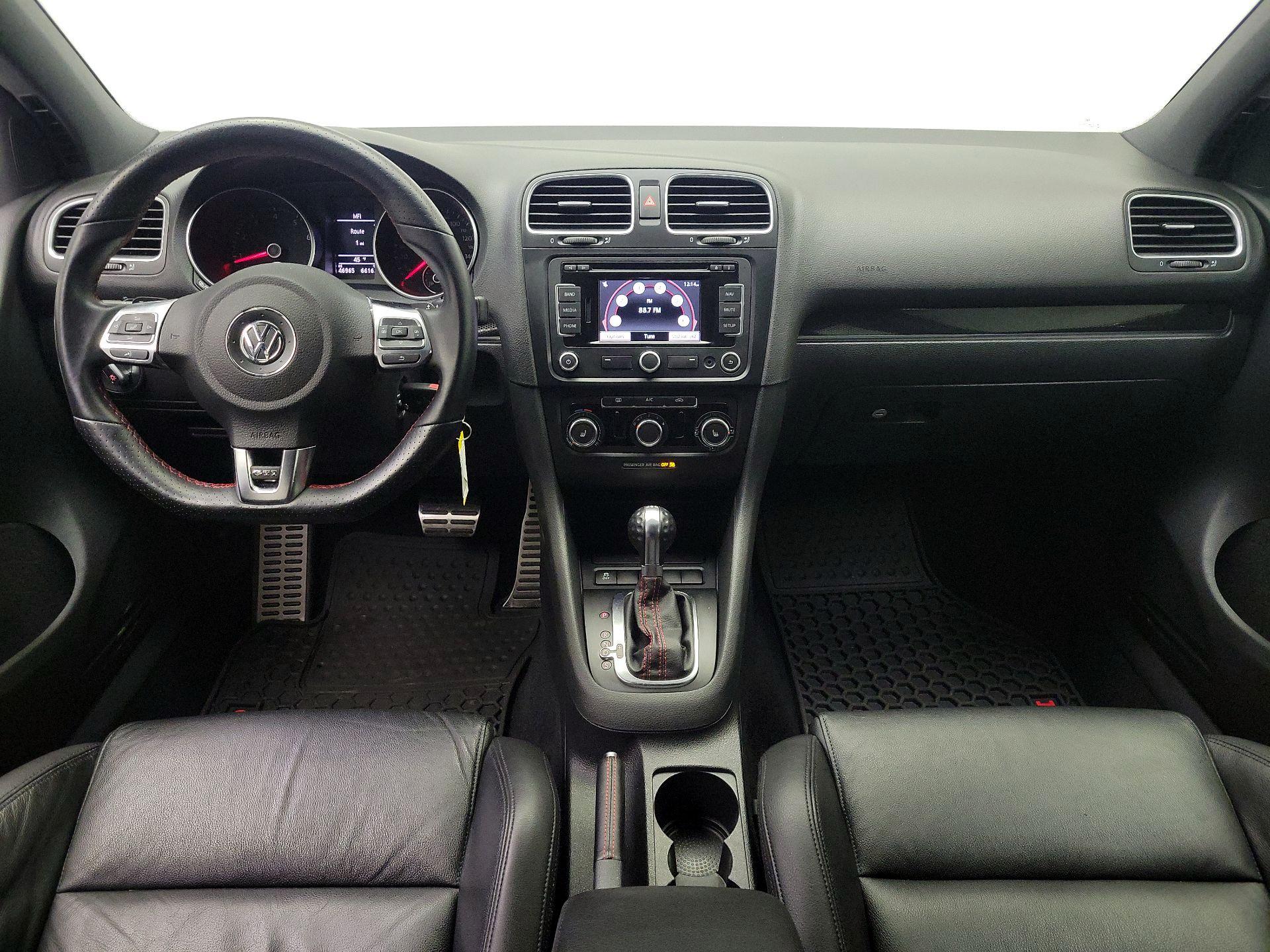 Thumbnail: 2014 Volkswagen Golf - 9