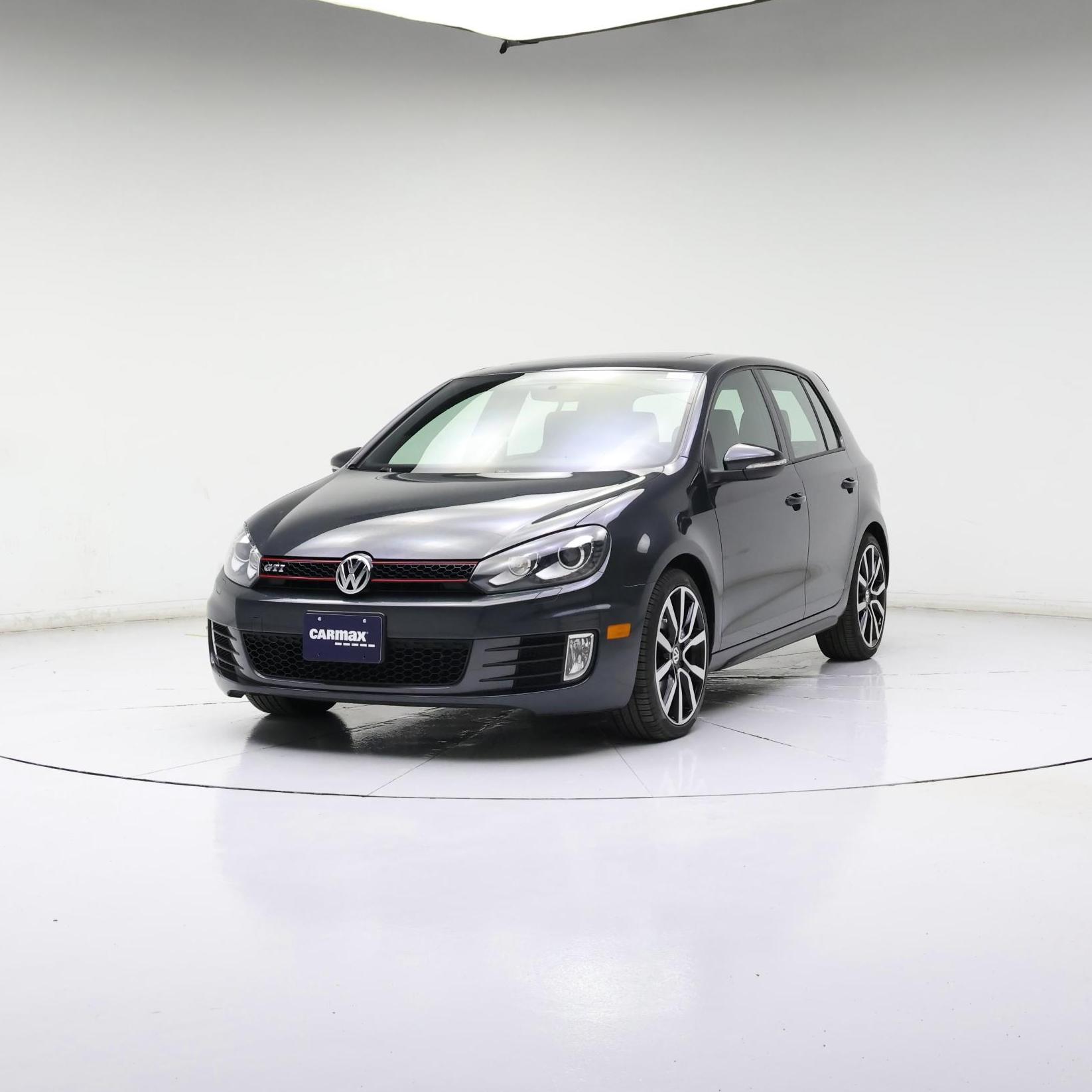 Thumbnail: 2014 Volkswagen Golf - 4