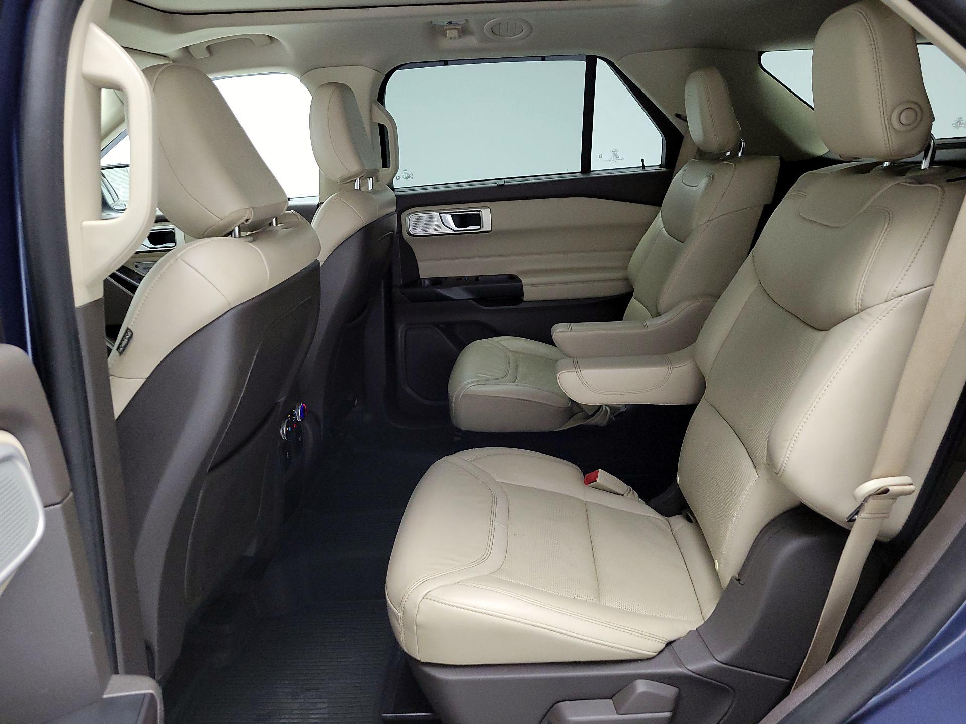 Thumbnail: 2020 Ford Explorer - 20