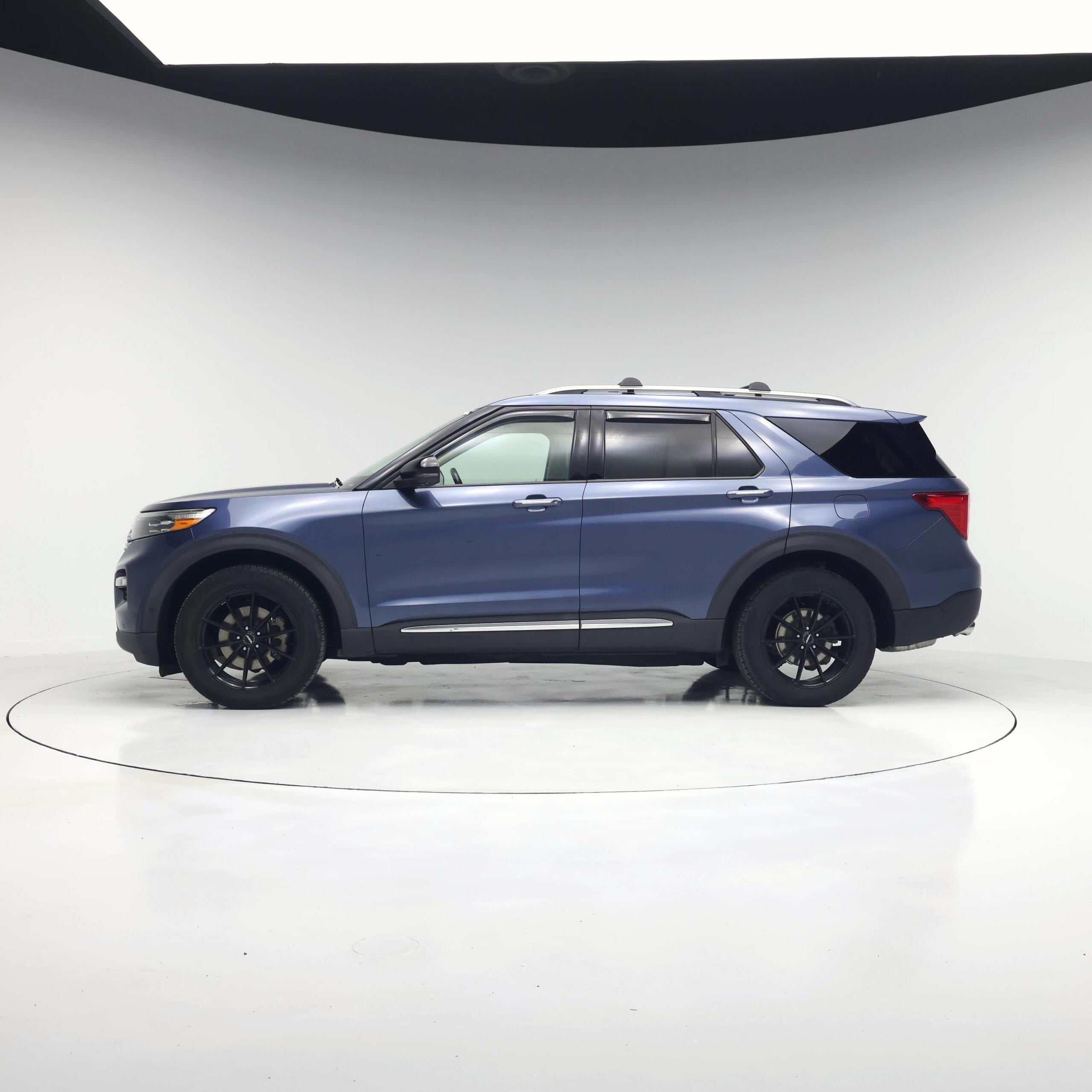 Thumbnail: 2020 Ford Explorer - 3
