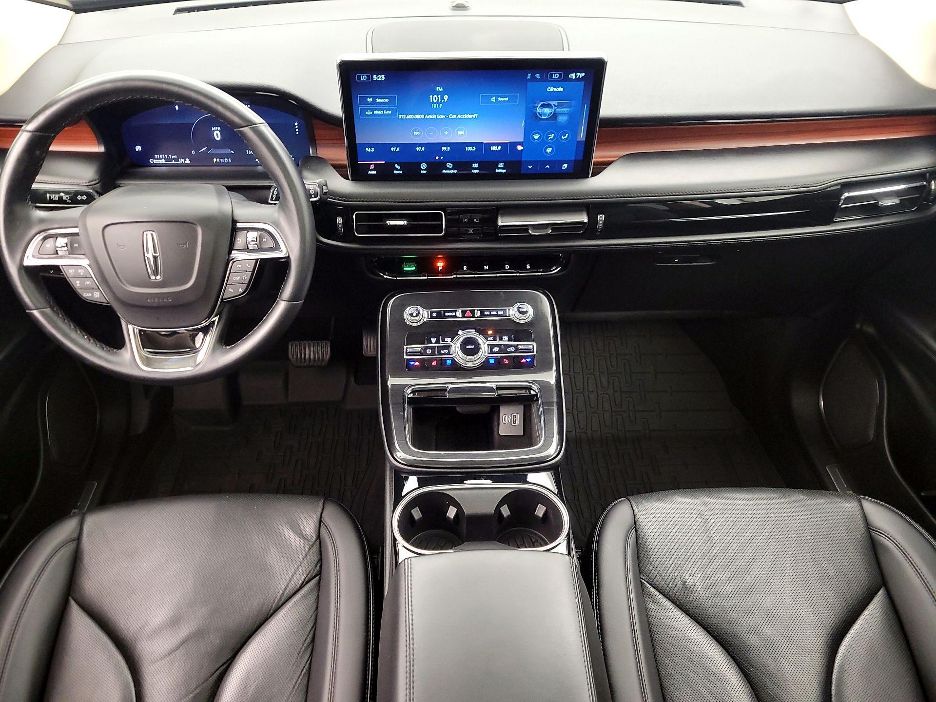 Thumbnail: 2023 Lincoln Nautilus - 9