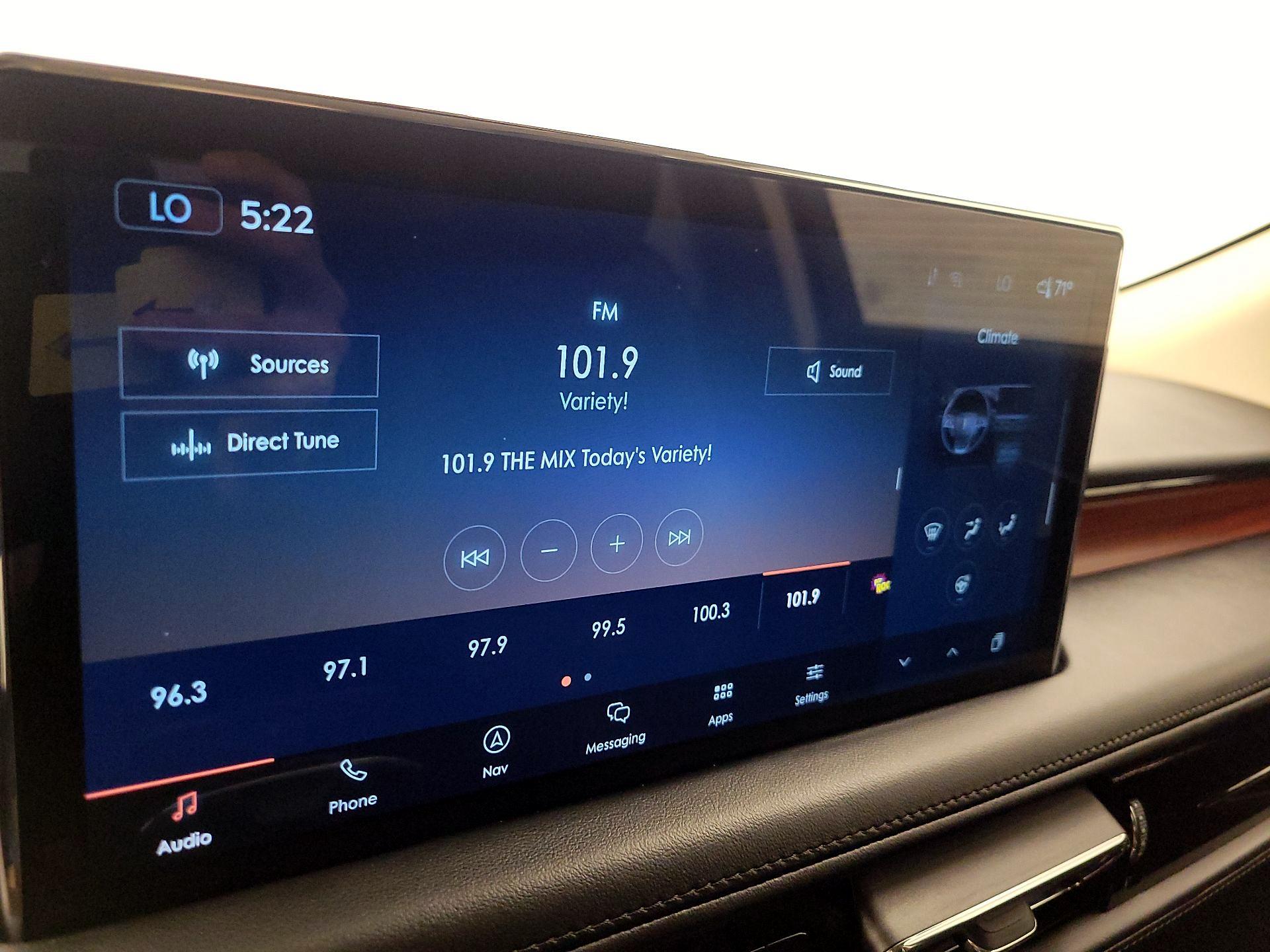 Thumbnail: 2023 Lincoln Nautilus - 16