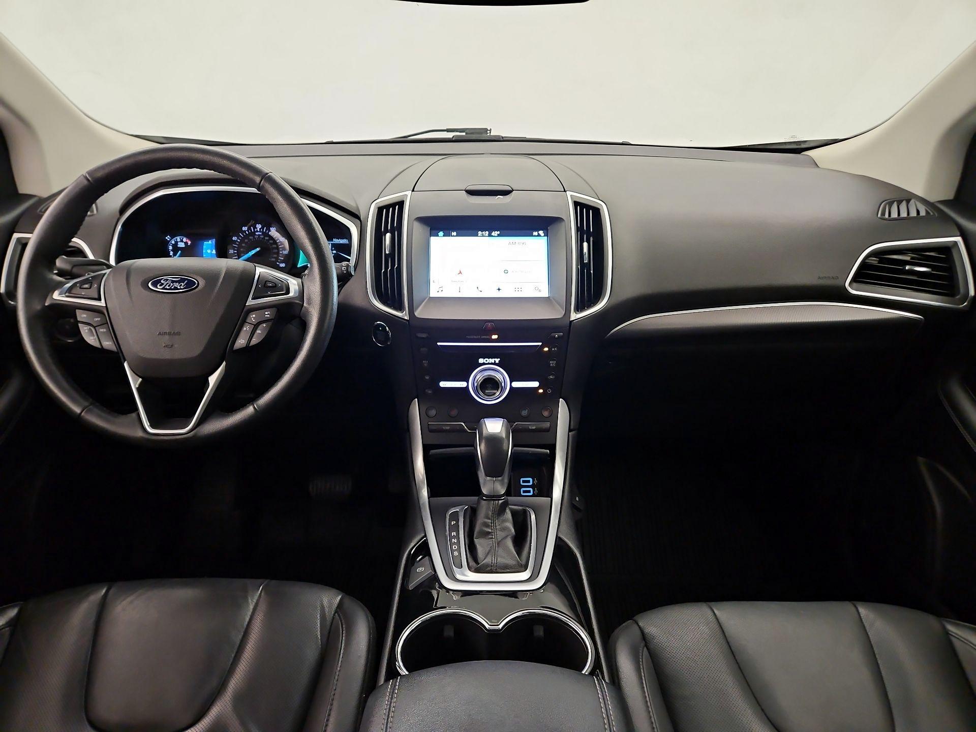 Thumbnail: 2017 Ford Edge - 9