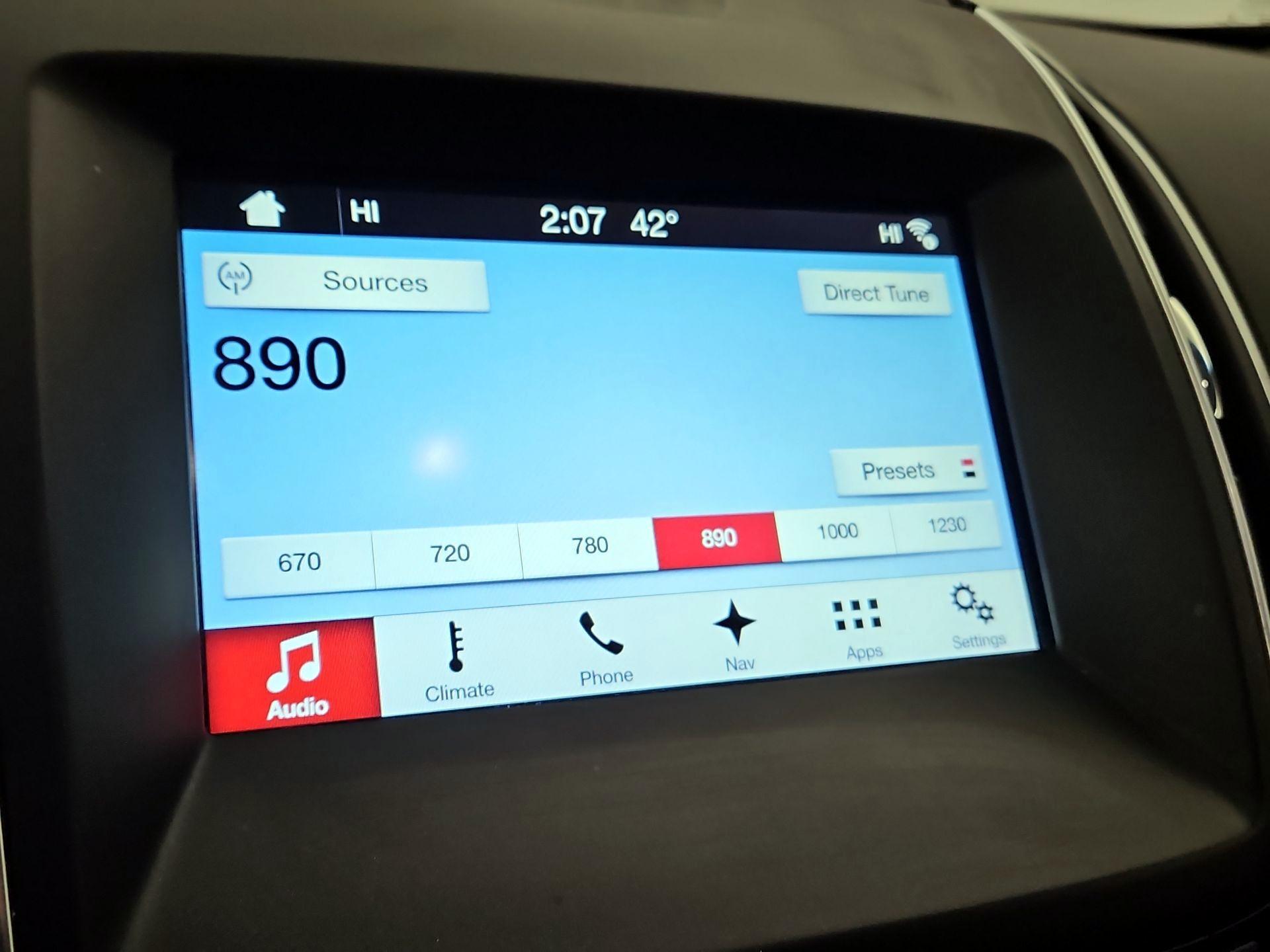 Thumbnail: 2017 Ford Edge - 16