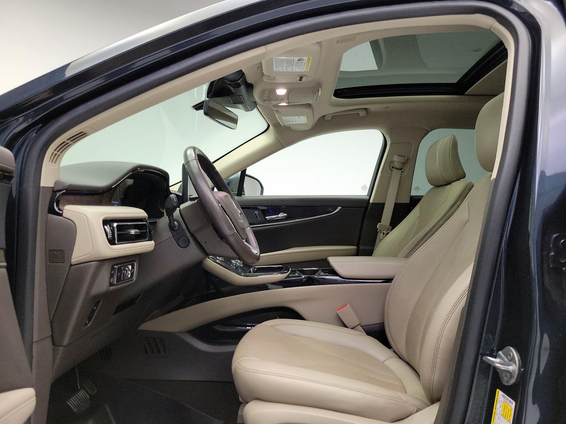 Thumbnail: 2023 Lincoln Nautilus - 20