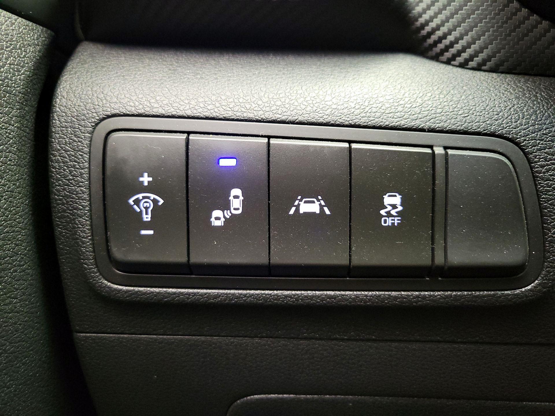 Thumbnail: 2020 Hyundai Tucson - 13