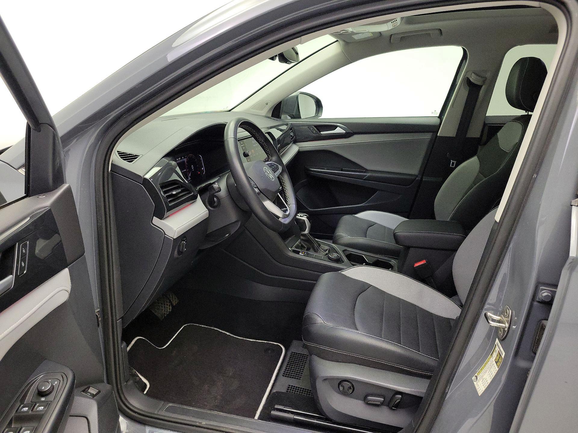 Thumbnail: 2023 Volkswagen Taos - 11