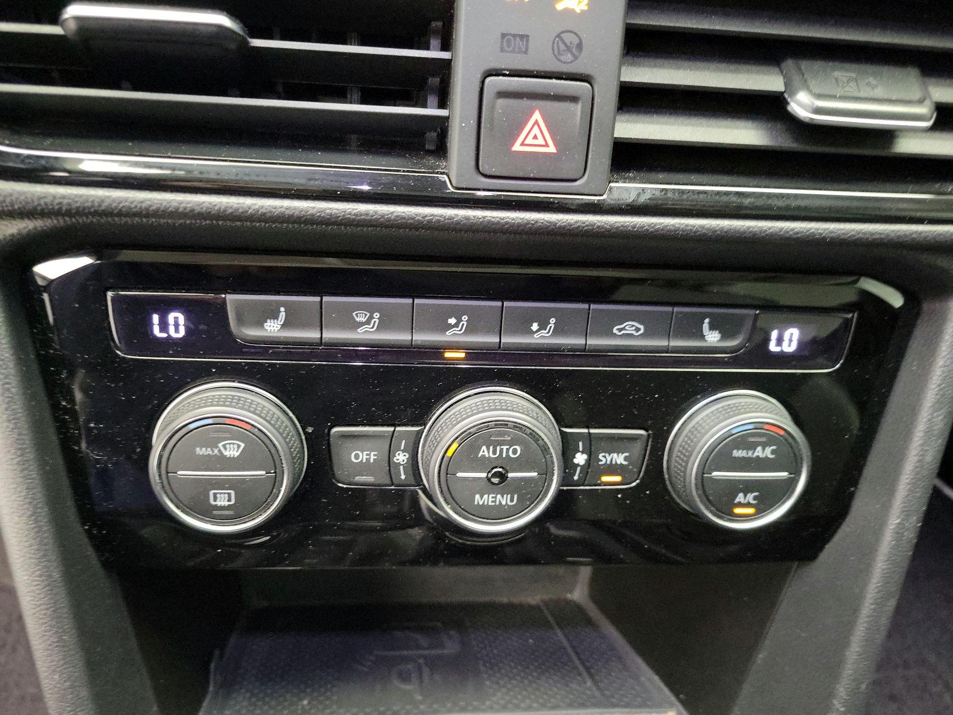 Thumbnail: 2023 Volkswagen Taos - 15