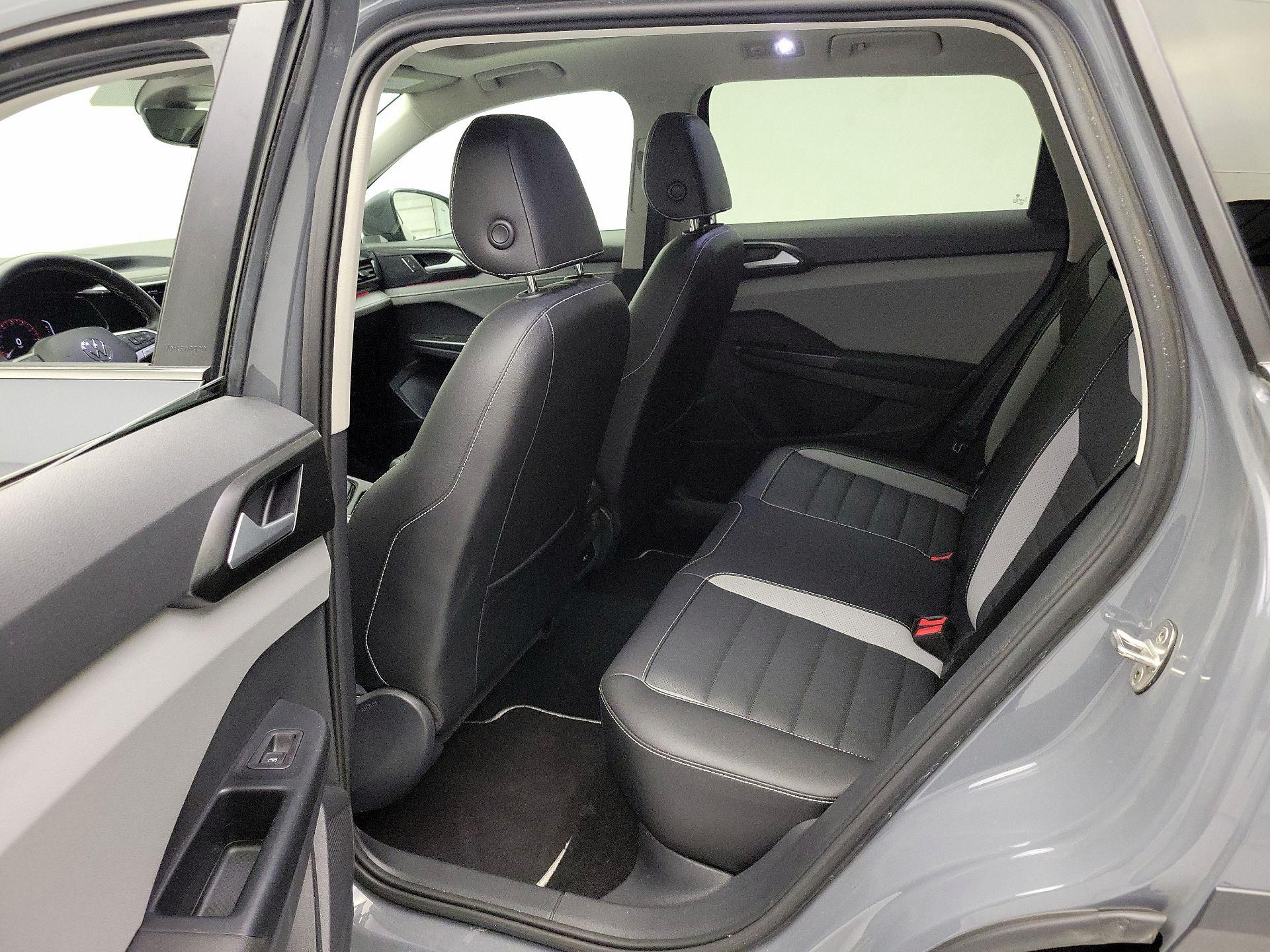 Thumbnail: 2023 Volkswagen Taos - 19