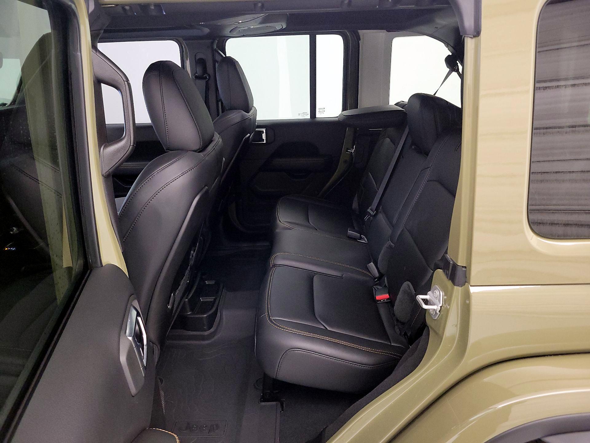 Thumbnail: 2025 Jeep Wrangler - 20