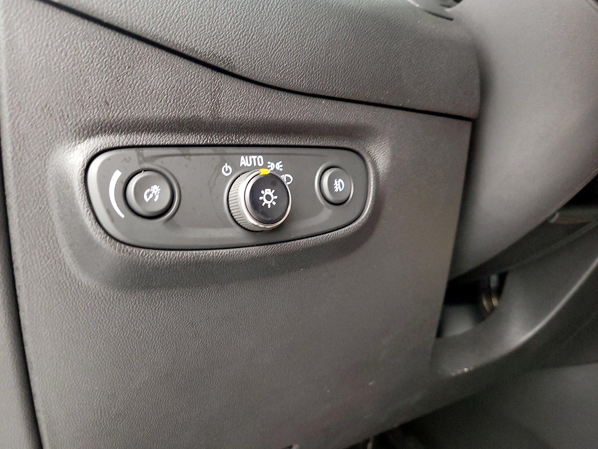 Thumbnail: 2023 Chevrolet Equinox - 13