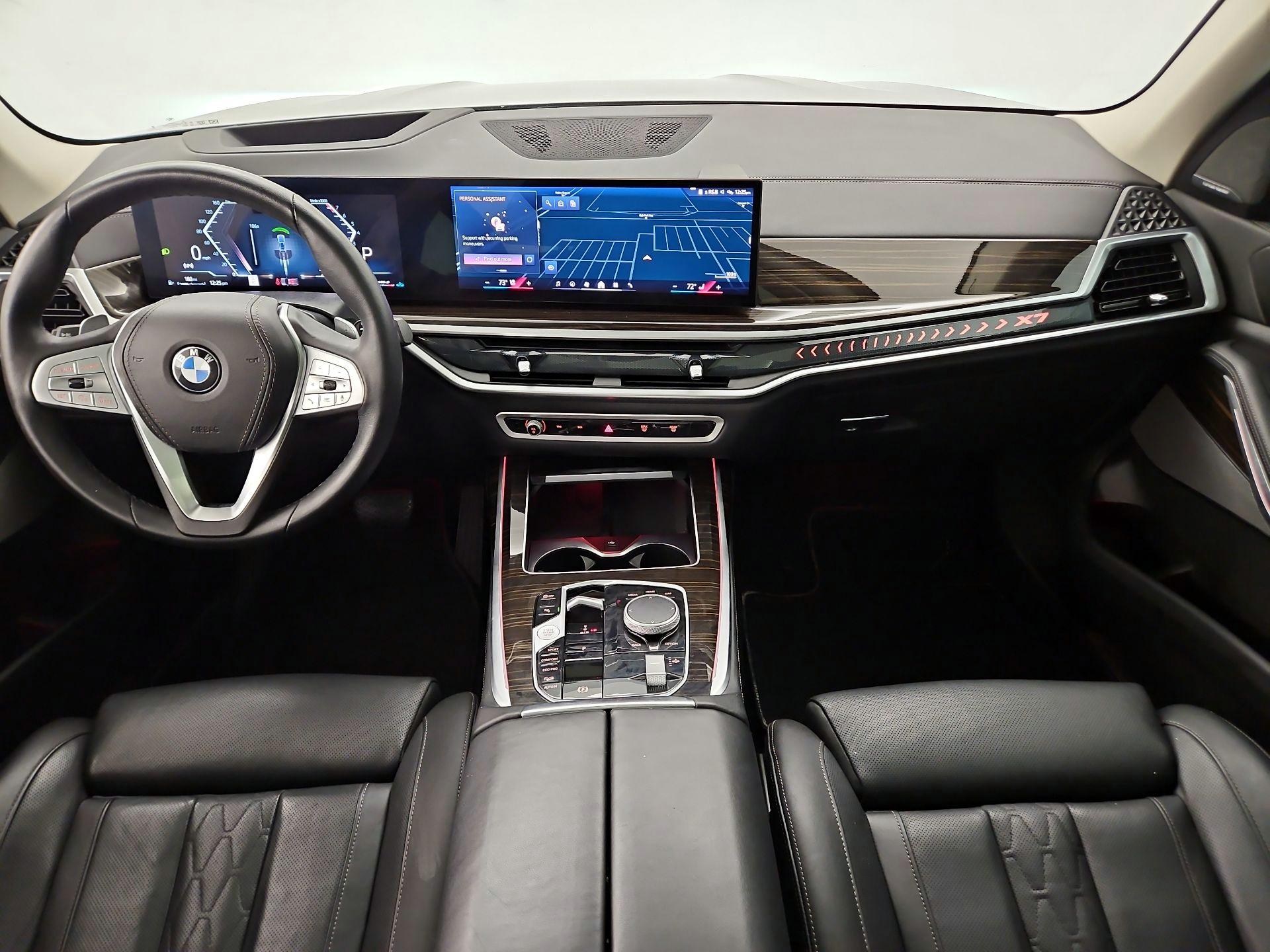 Thumbnail: 2025 BMW X7 - 9