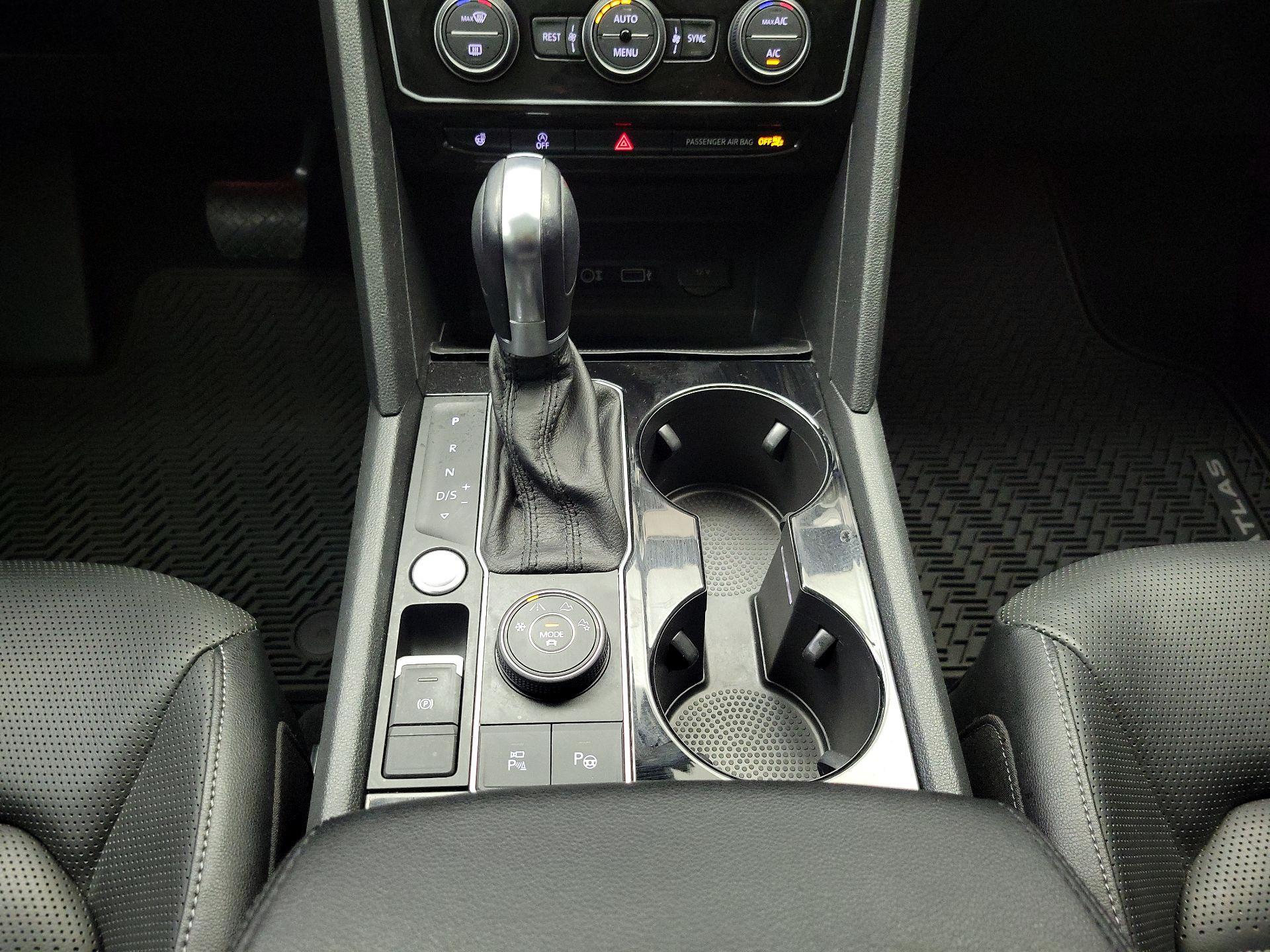 Thumbnail: 2019 Volkswagen Atlas - 18