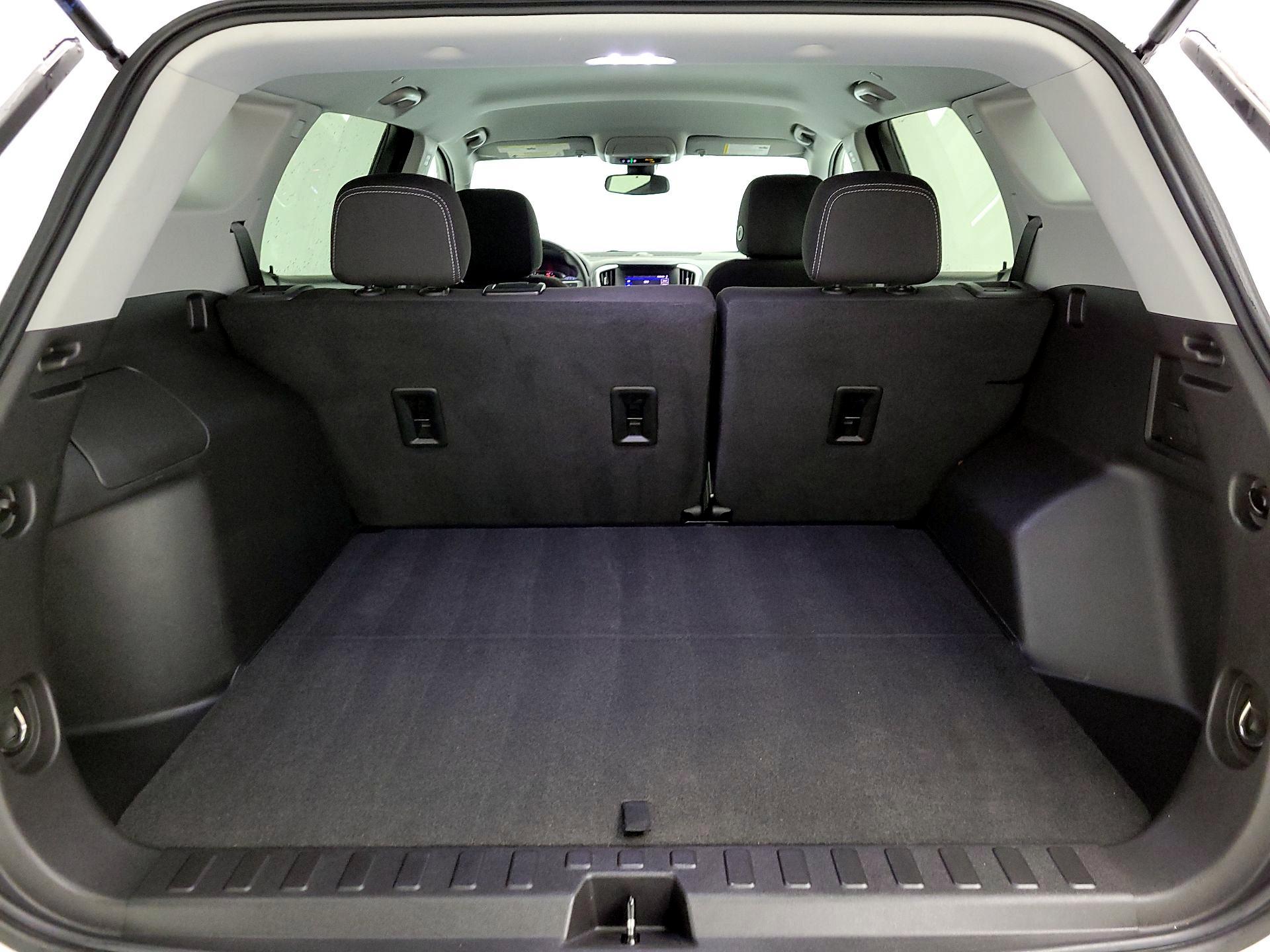 Thumbnail: 2023 GMC Terrain - 16