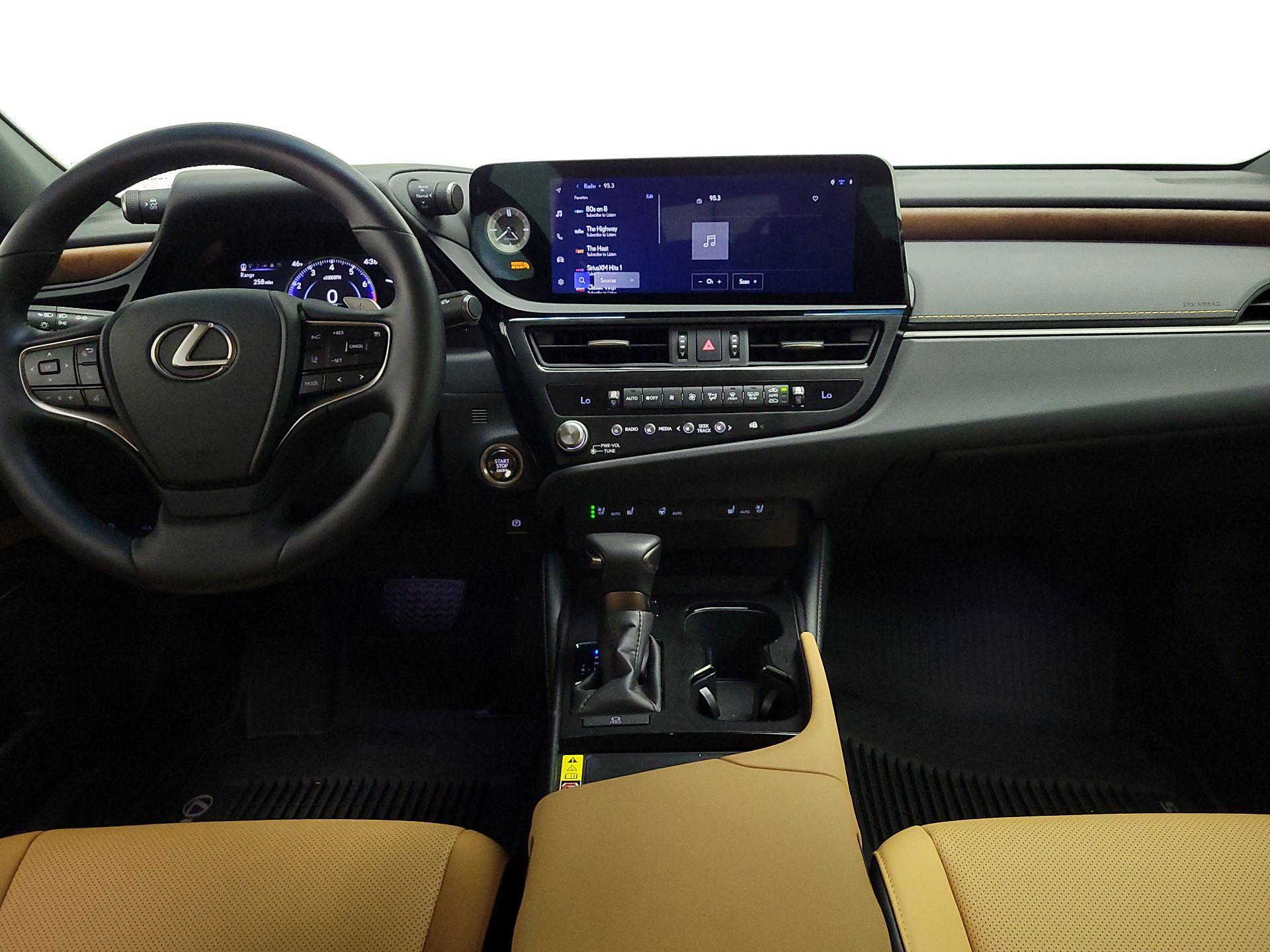Thumbnail: 2025 Lexus ES - 9
