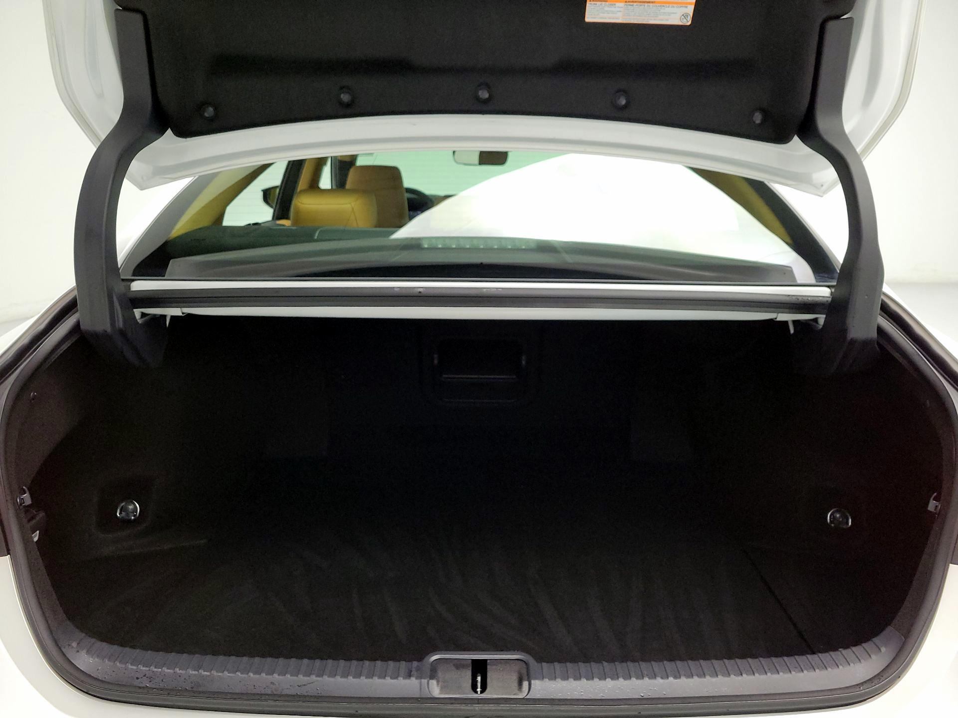 Thumbnail: 2025 Lexus ES - 19