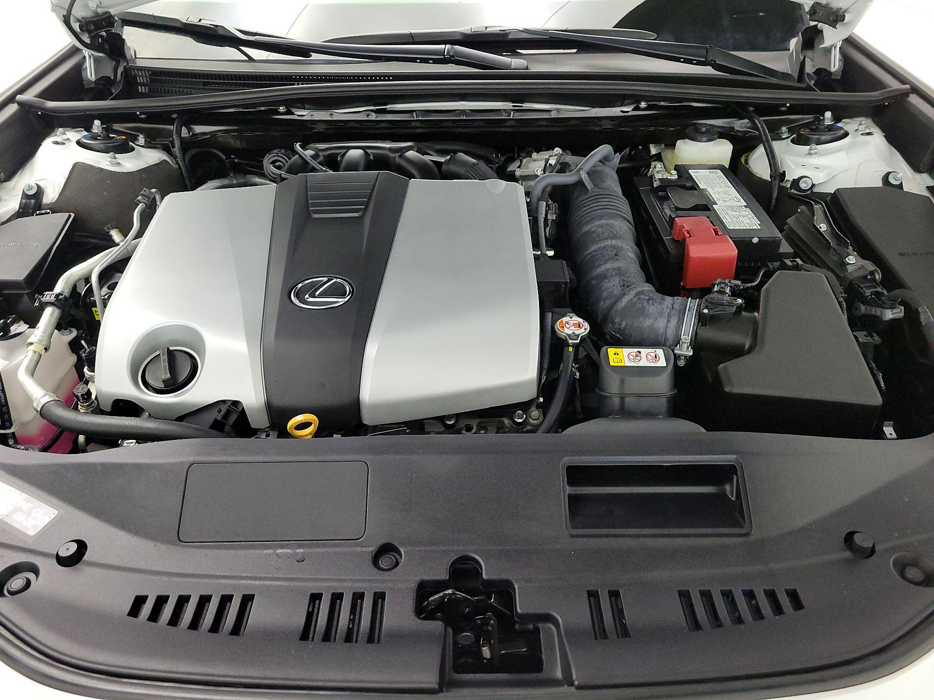 Thumbnail: 2025 Lexus ES - 20