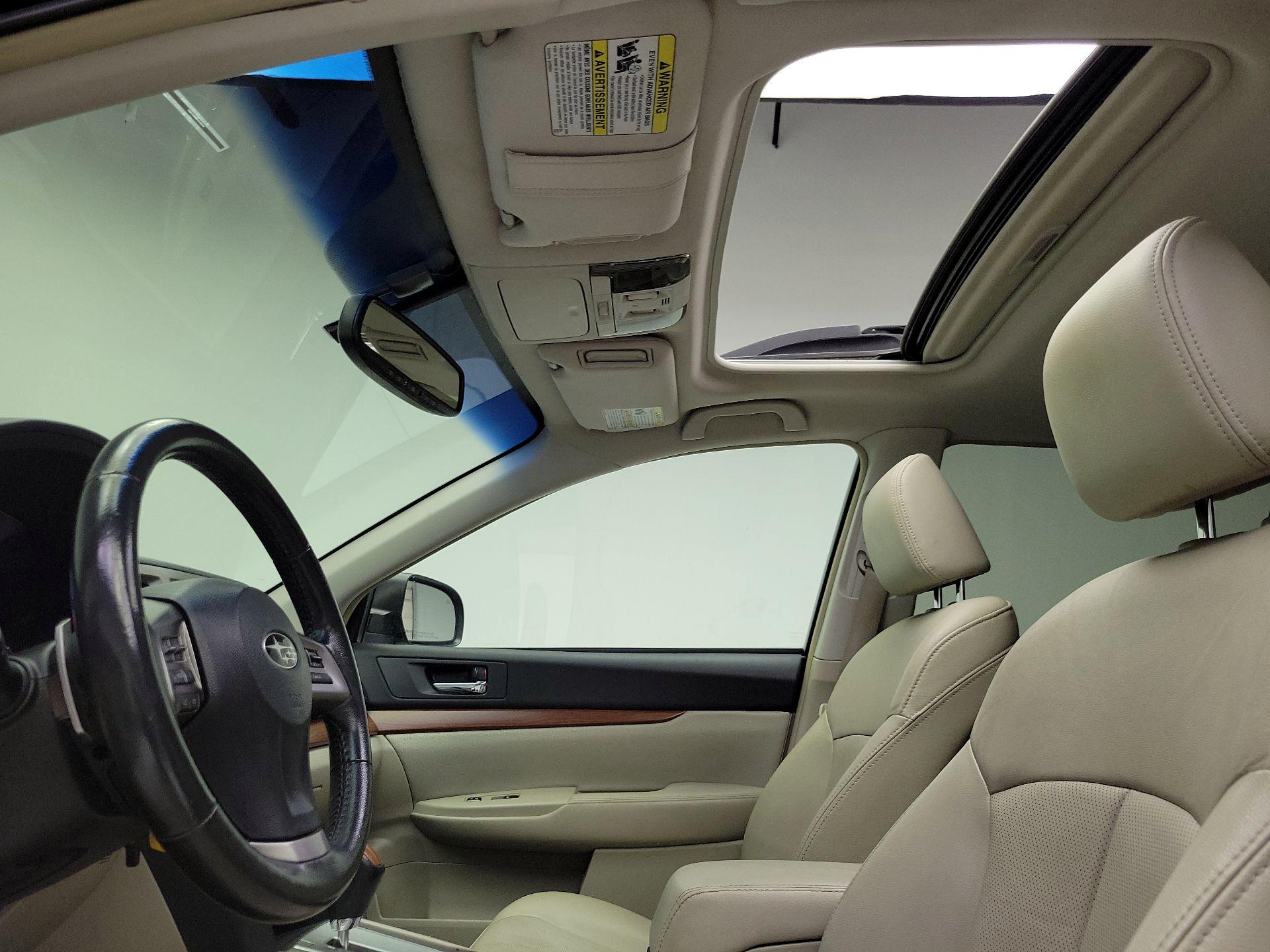 Thumbnail: 2014 Subaru Outback - 19