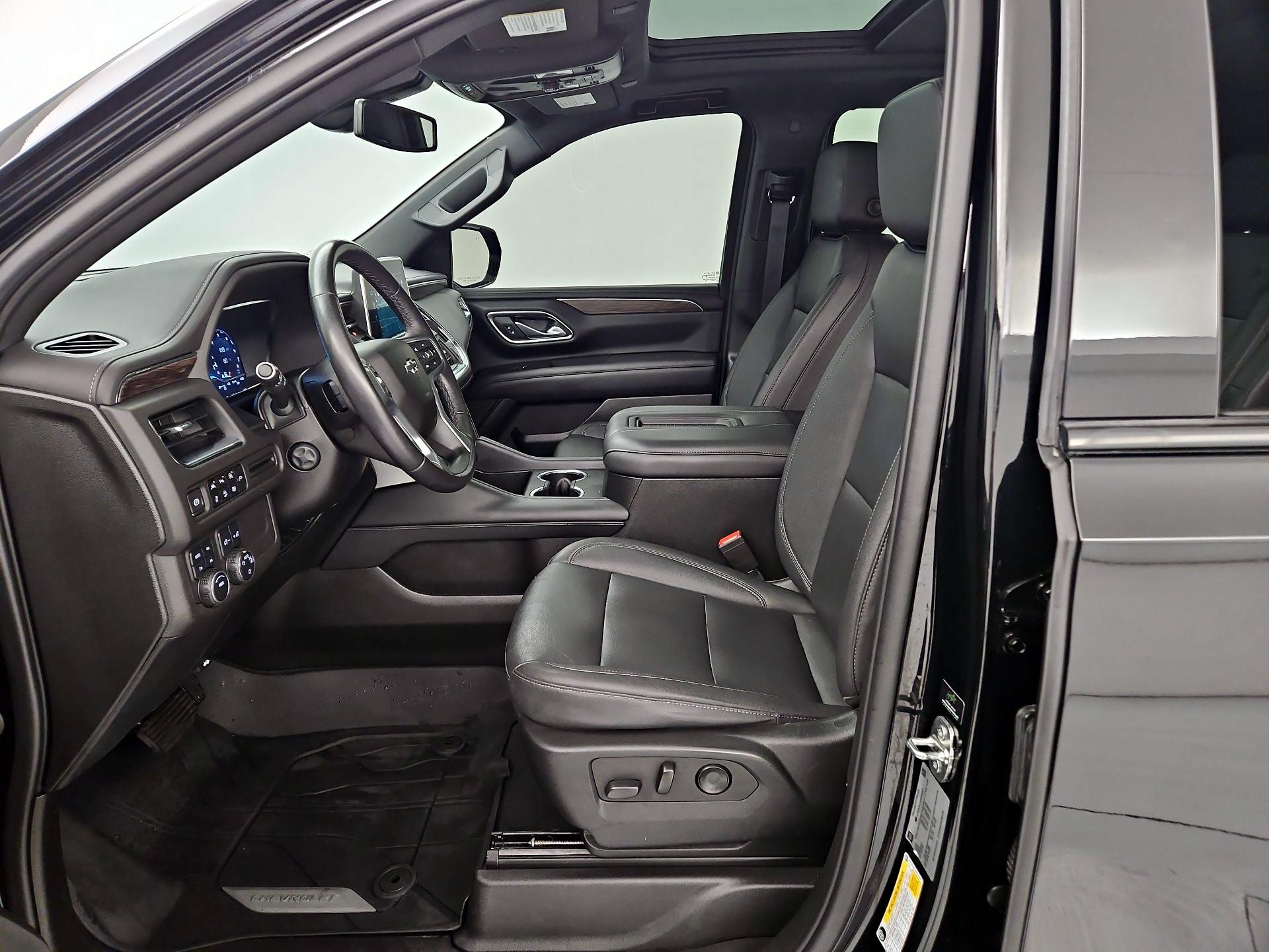 Thumbnail: 2022 Chevrolet Suburban - 11