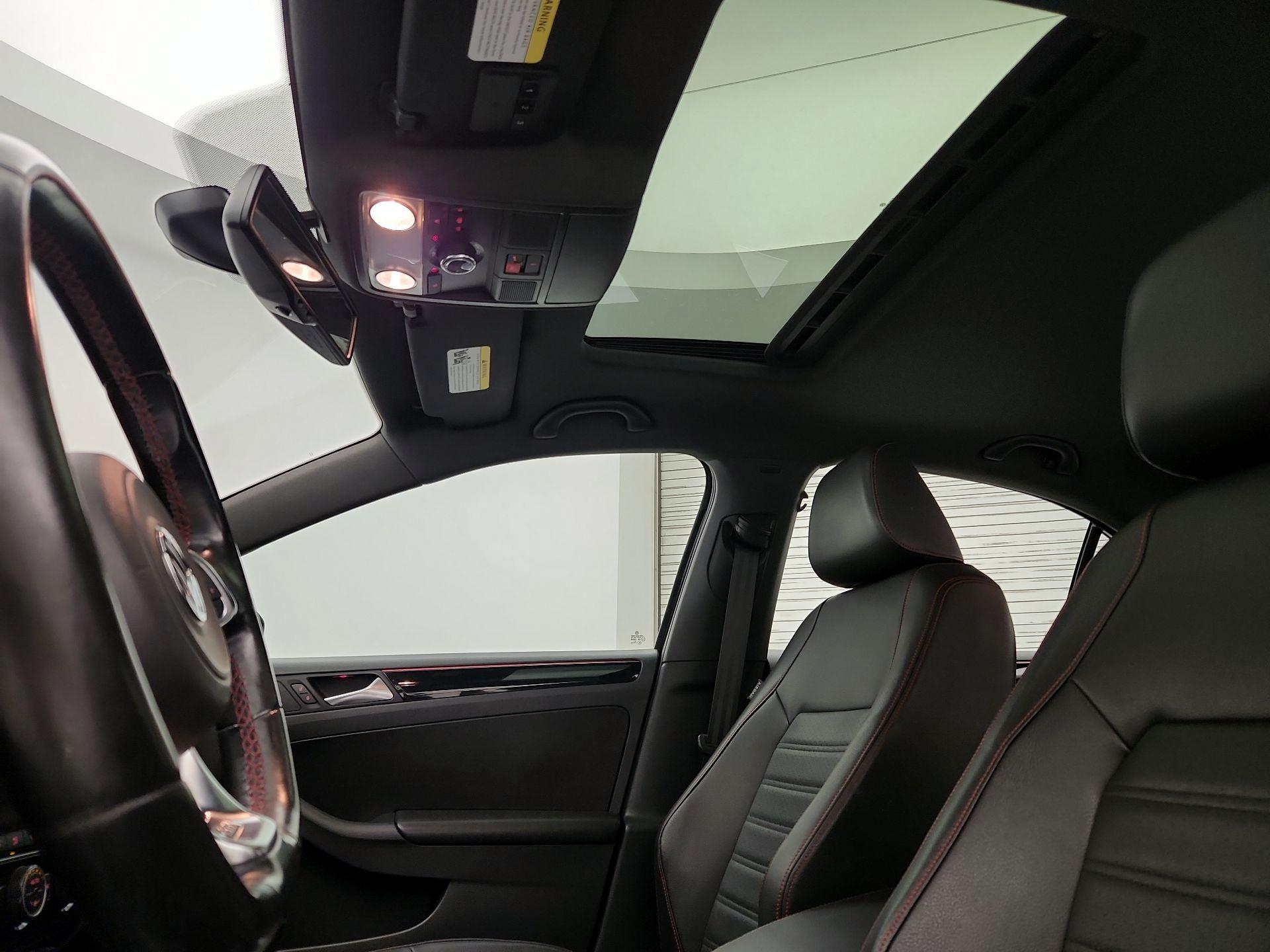 Thumbnail: 2016 Volkswagen Jetta - 20