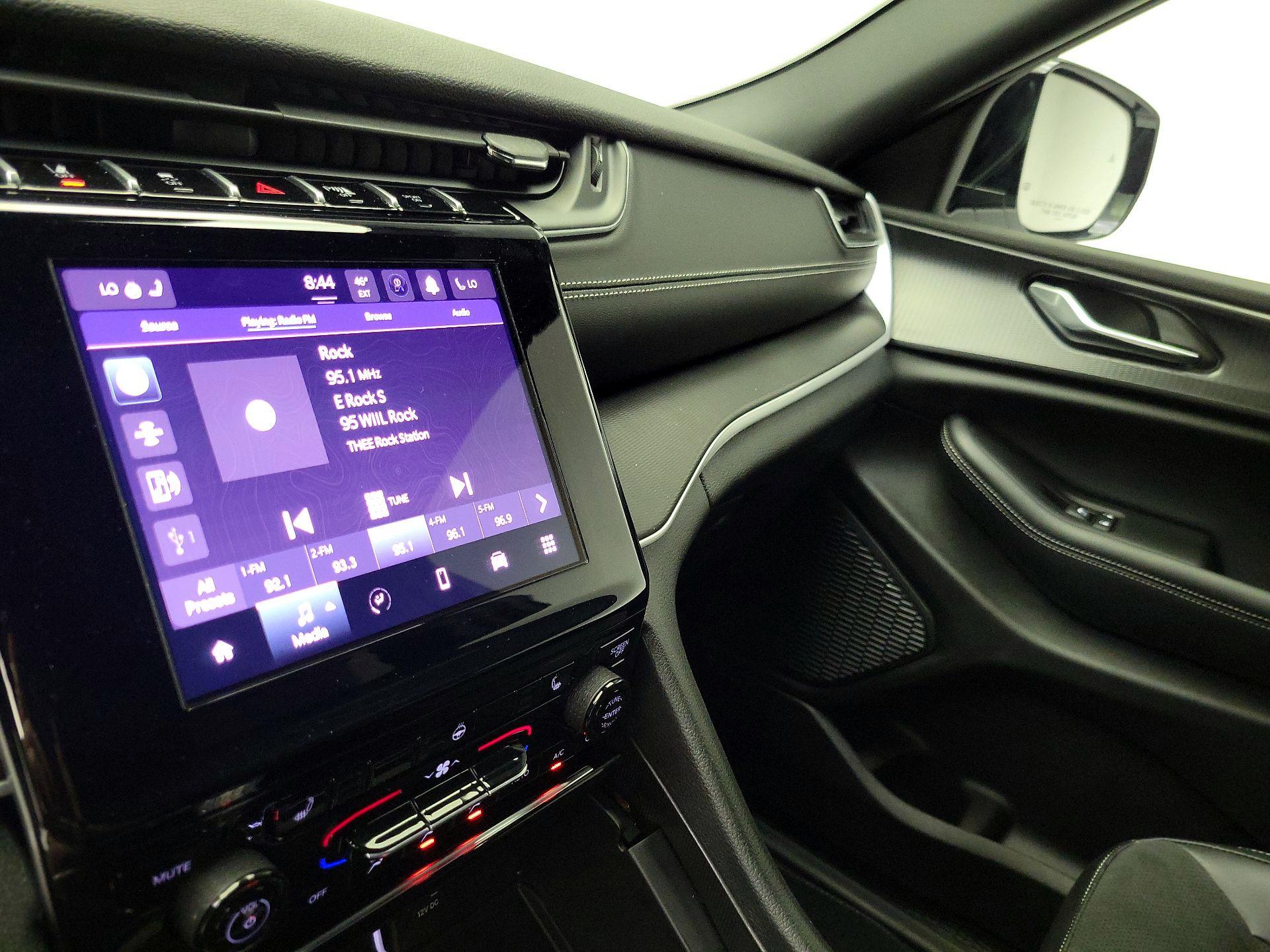 Thumbnail: 2025 Jeep Grand Cherokee - 15