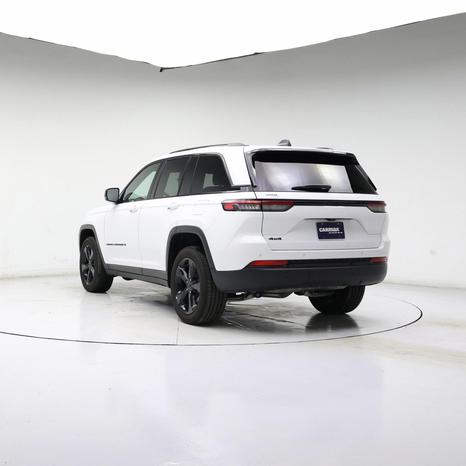 Thumbnail: 2025 Jeep Grand Cherokee - 2