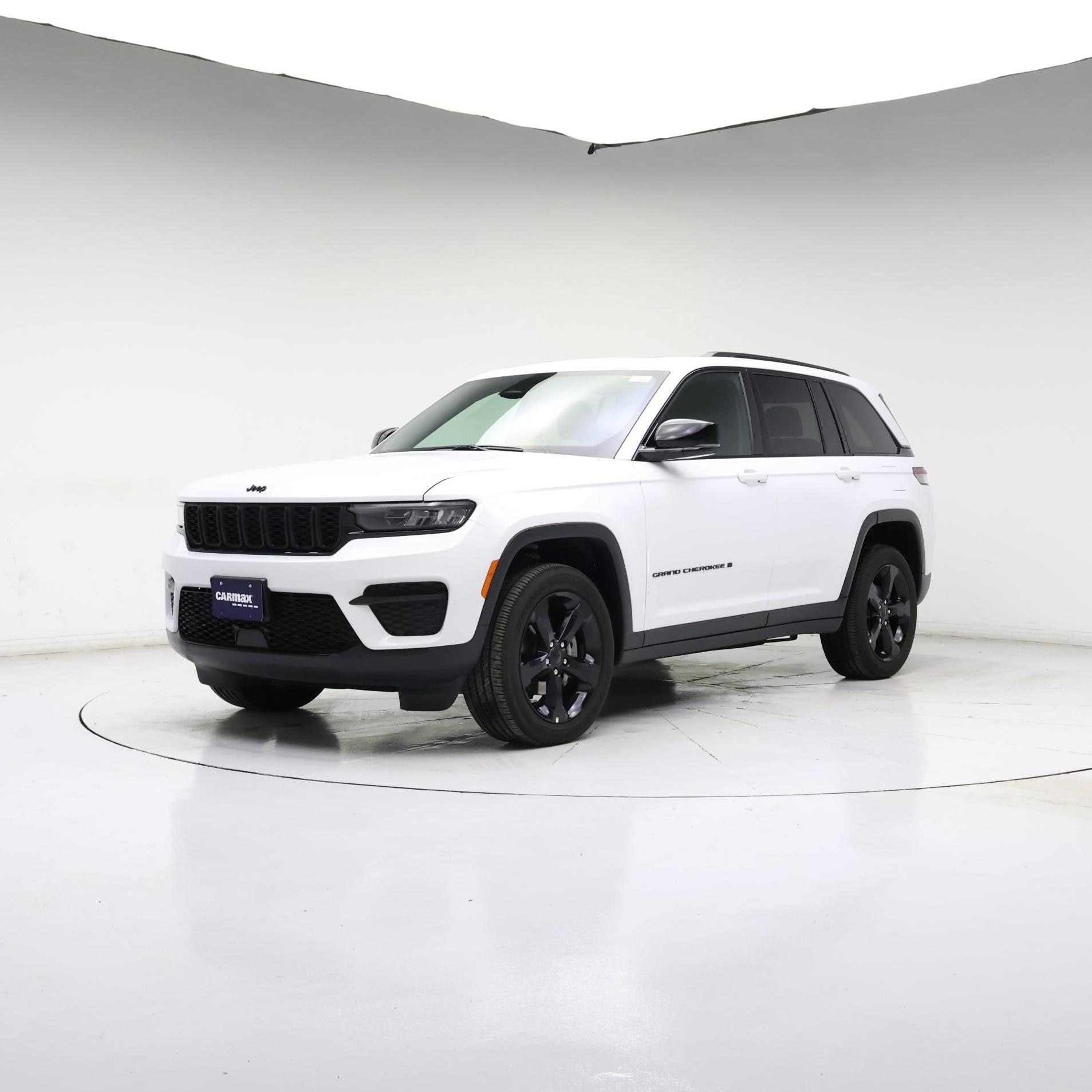 Thumbnail: 2025 Jeep Grand Cherokee - 4