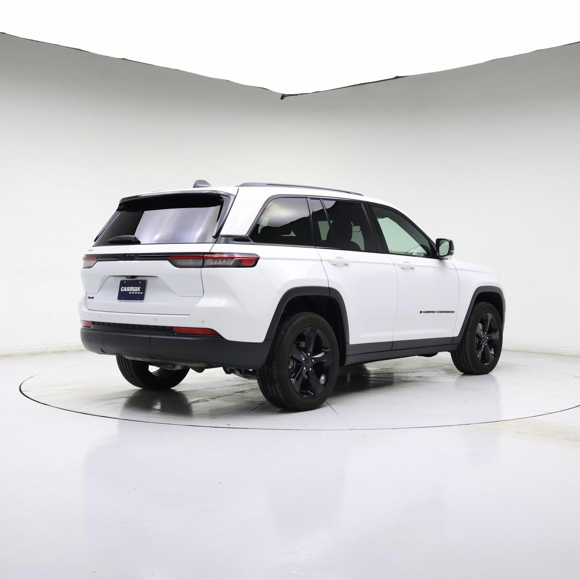 Thumbnail: 2025 Jeep Grand Cherokee - 8
