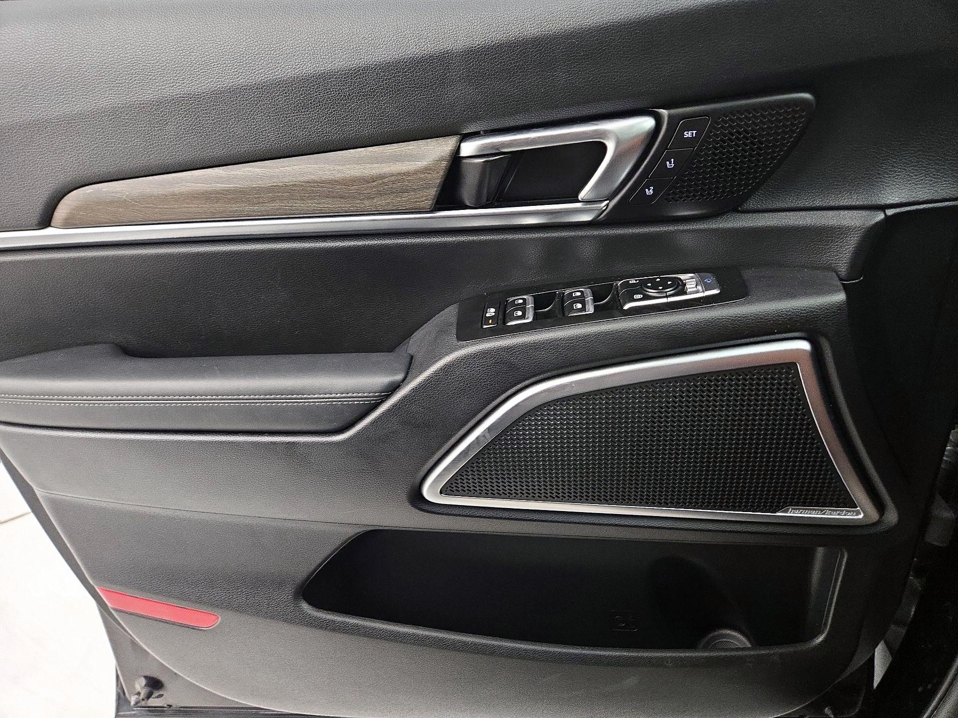 Thumbnail: 2022 Kia Telluride - 12