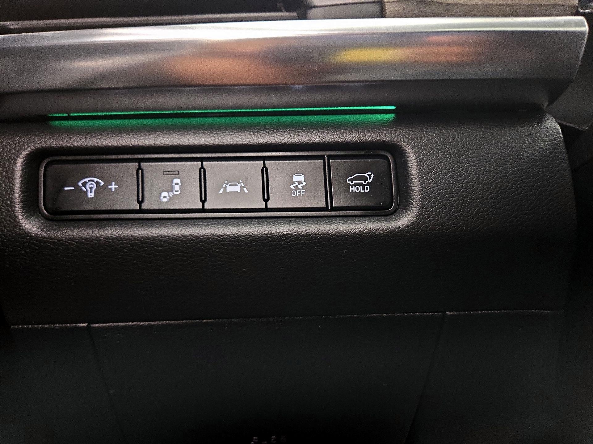 Thumbnail: 2022 Kia Telluride - 13