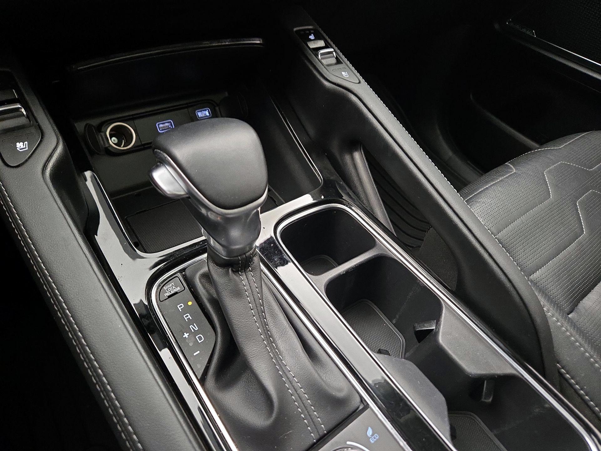 Thumbnail: 2022 Kia Telluride - 18