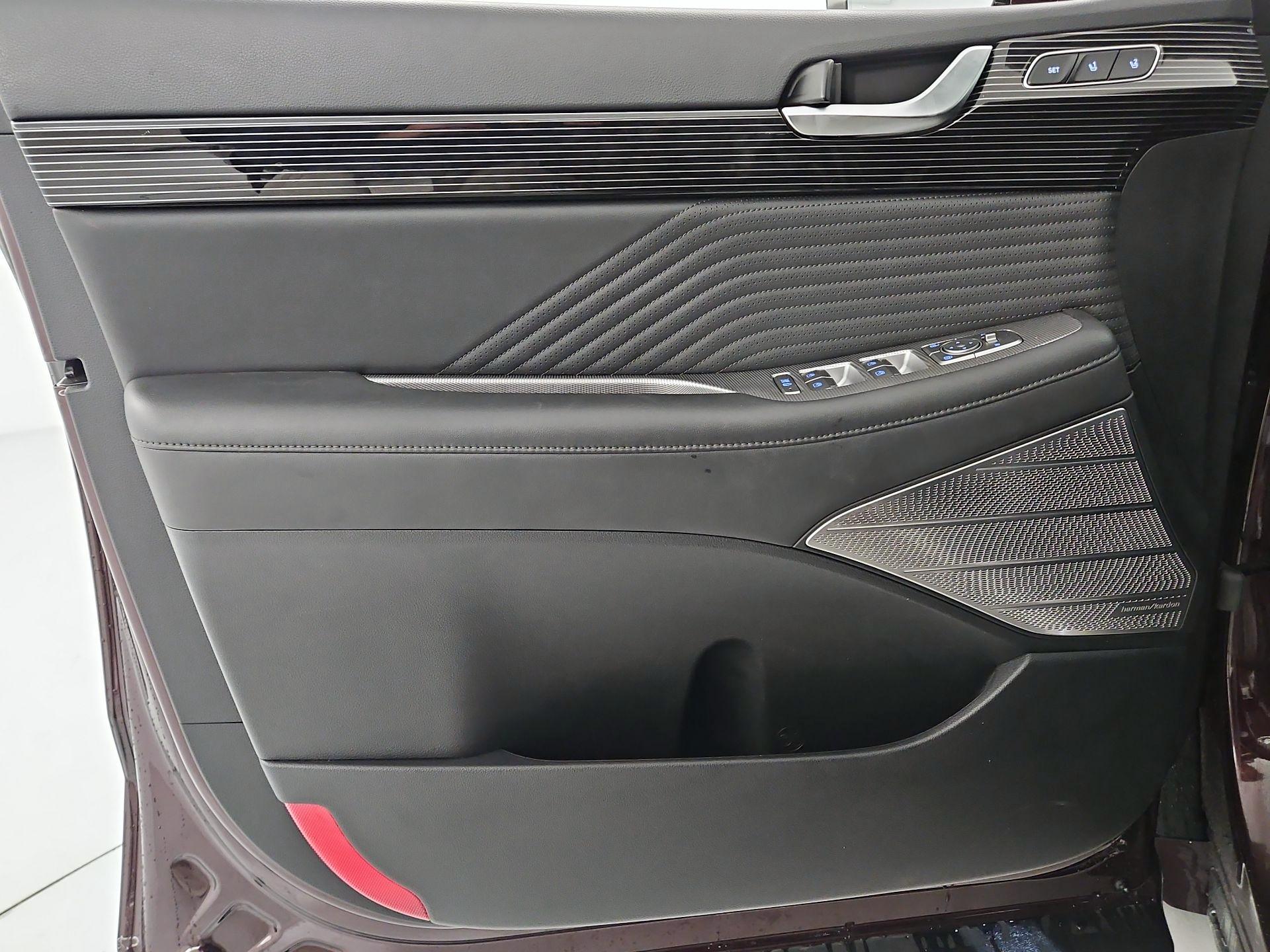 Thumbnail: 2023 Hyundai Palisade - 12