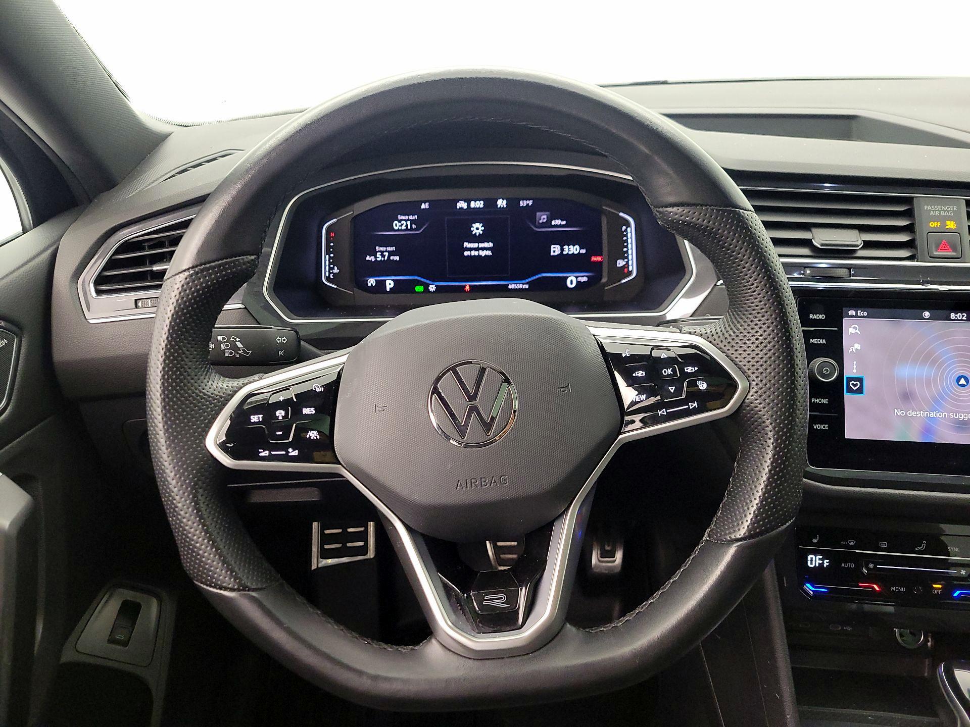 Thumbnail: 2023 Volkswagen Tiguan - 10