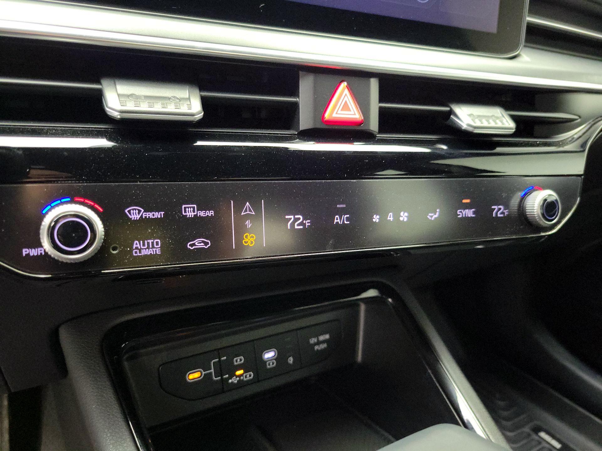 Thumbnail: 2025 Kia K5 - 17