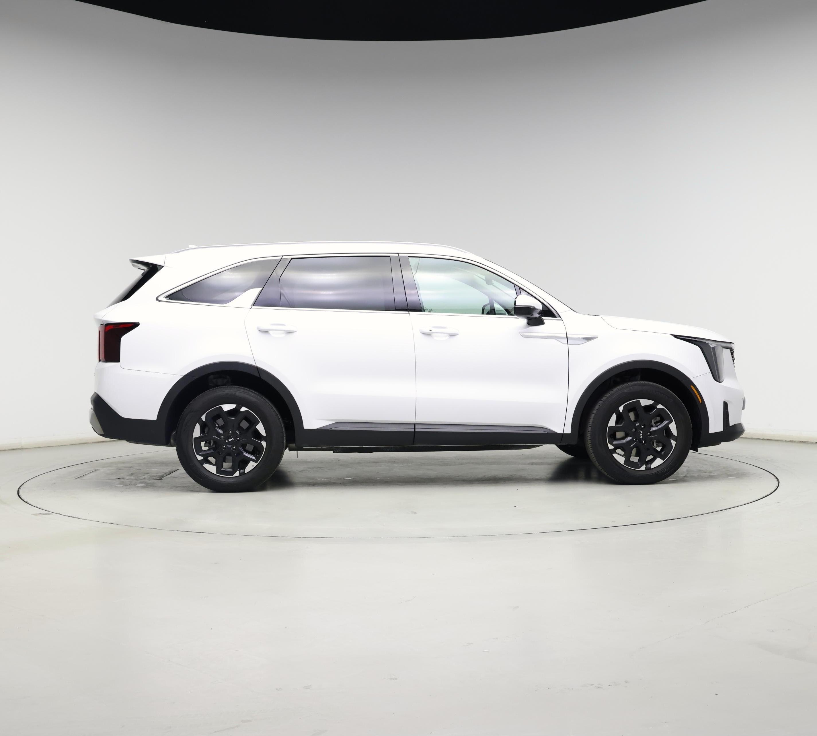 Thumbnail: 2025 Kia Sorento - 7
