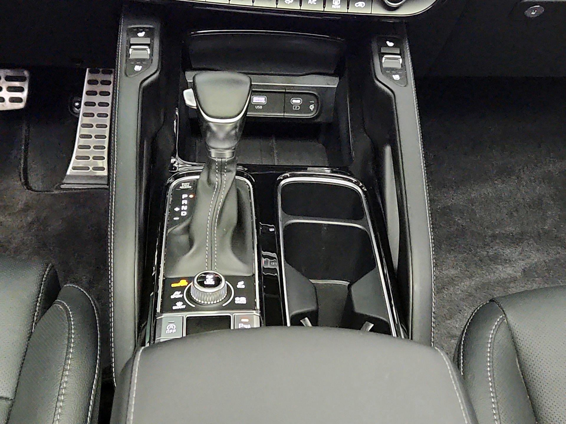 Thumbnail: 2024 Kia Telluride - 18