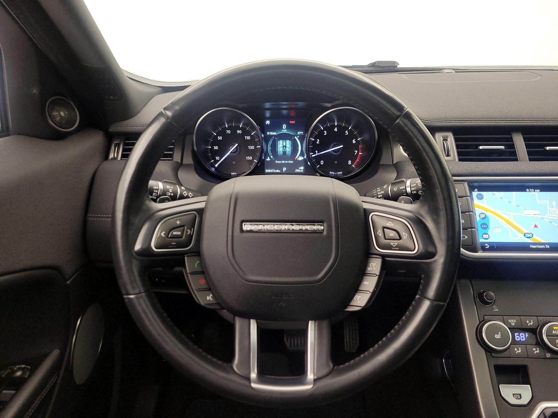 Thumbnail: 2019 Land Rover Range Rover Evoque - 10