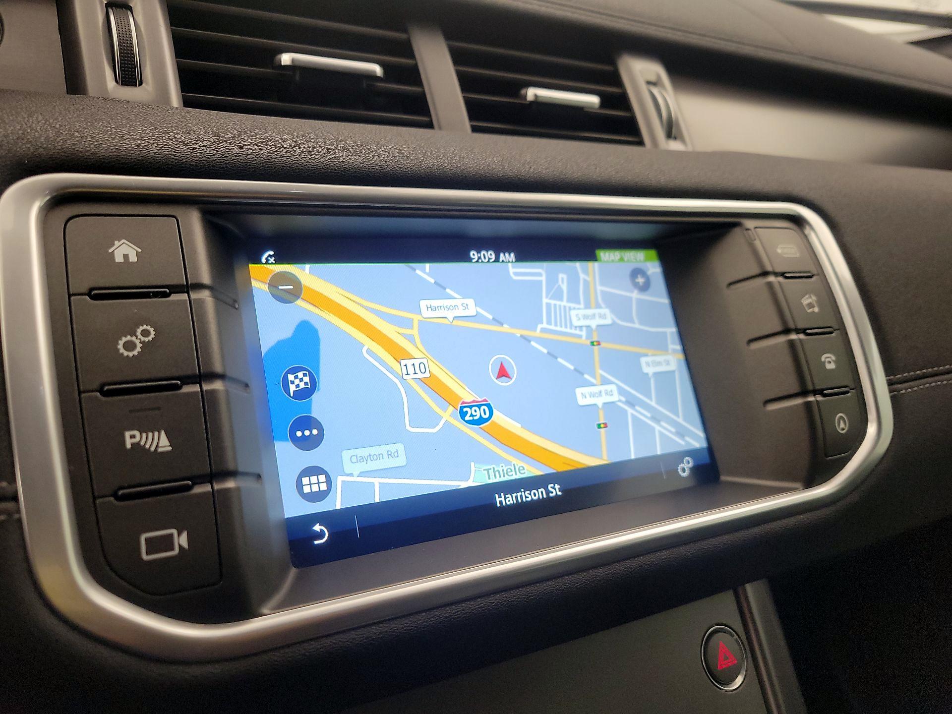 Thumbnail: 2019 Land Rover Range Rover Evoque - 14