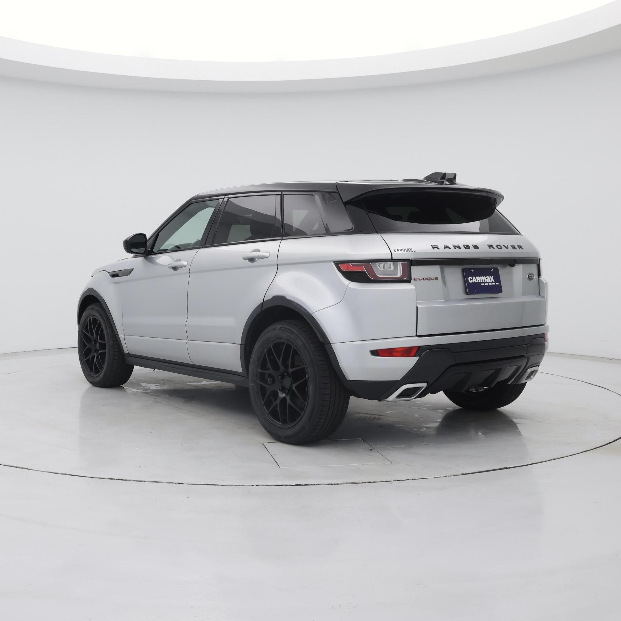 Thumbnail: 2019 Land Rover Range Rover Evoque - 2