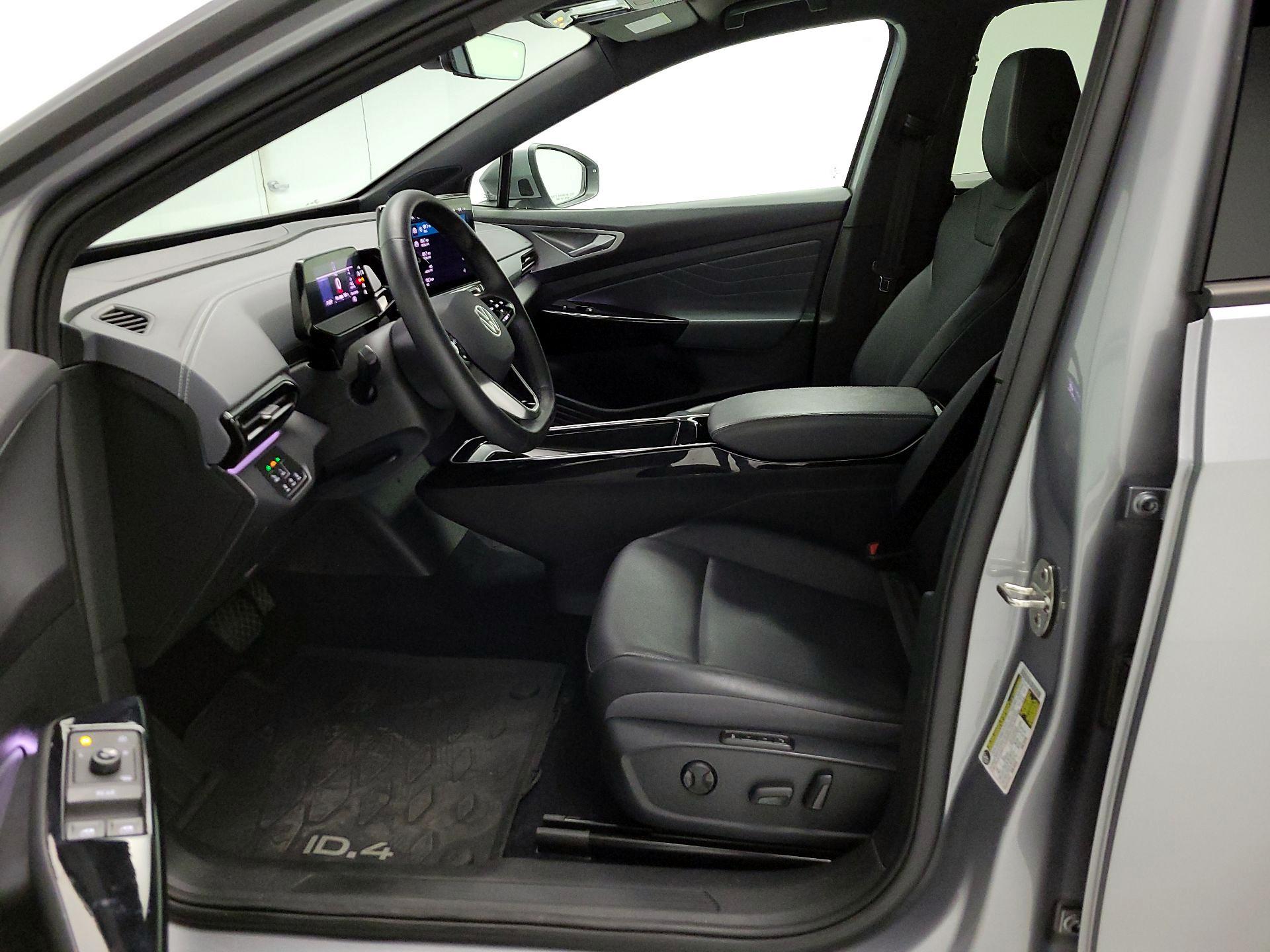 Thumbnail: 2023 Volkswagen ID.4 - 11