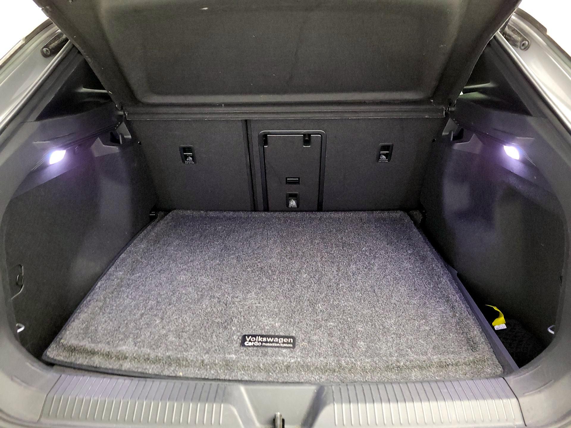 Thumbnail: 2023 Volkswagen ID.4 - 16