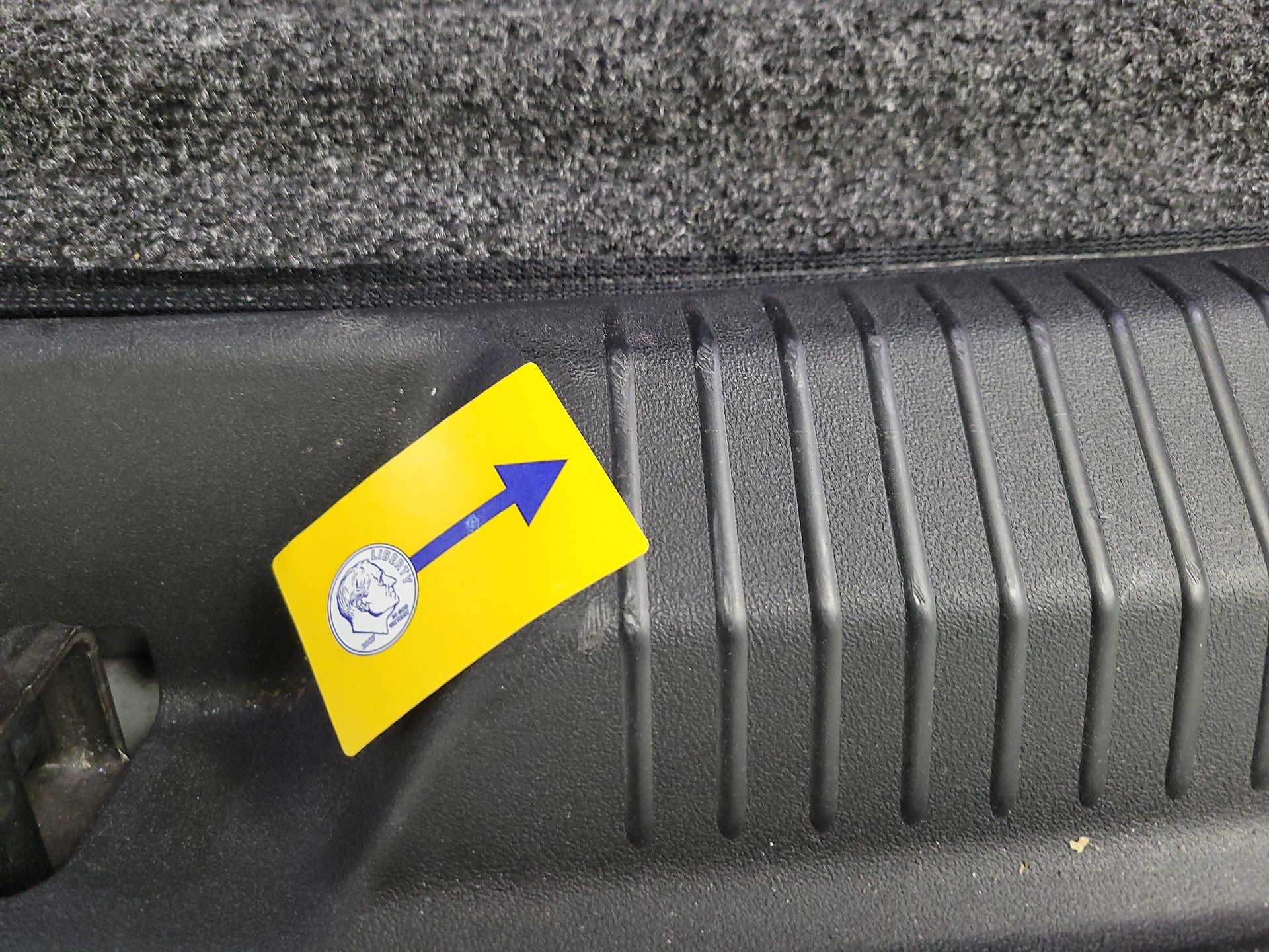 Thumbnail: 2023 Volkswagen ID.4 - 20