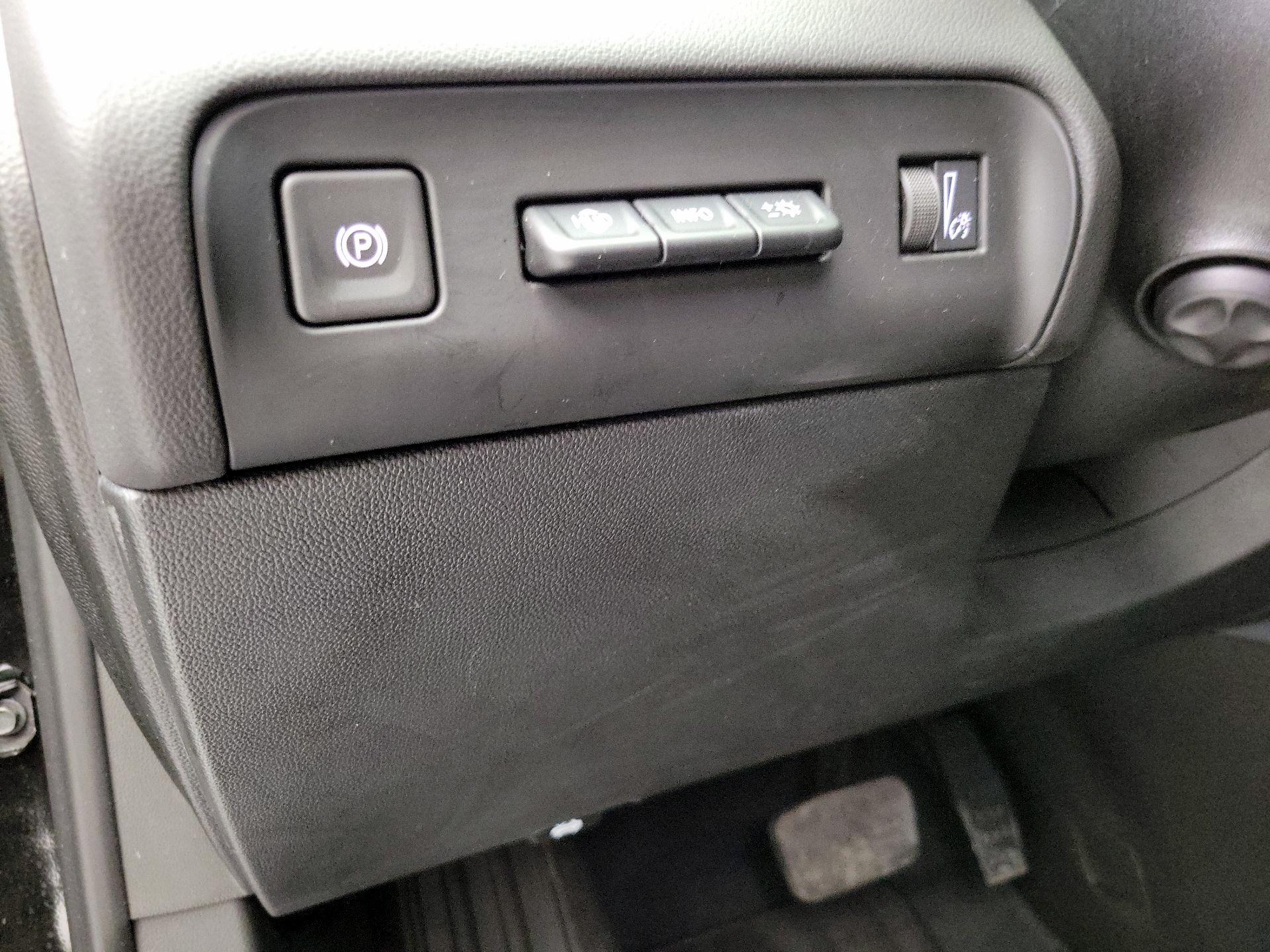 Thumbnail: 2022 Buick Enclave - 13