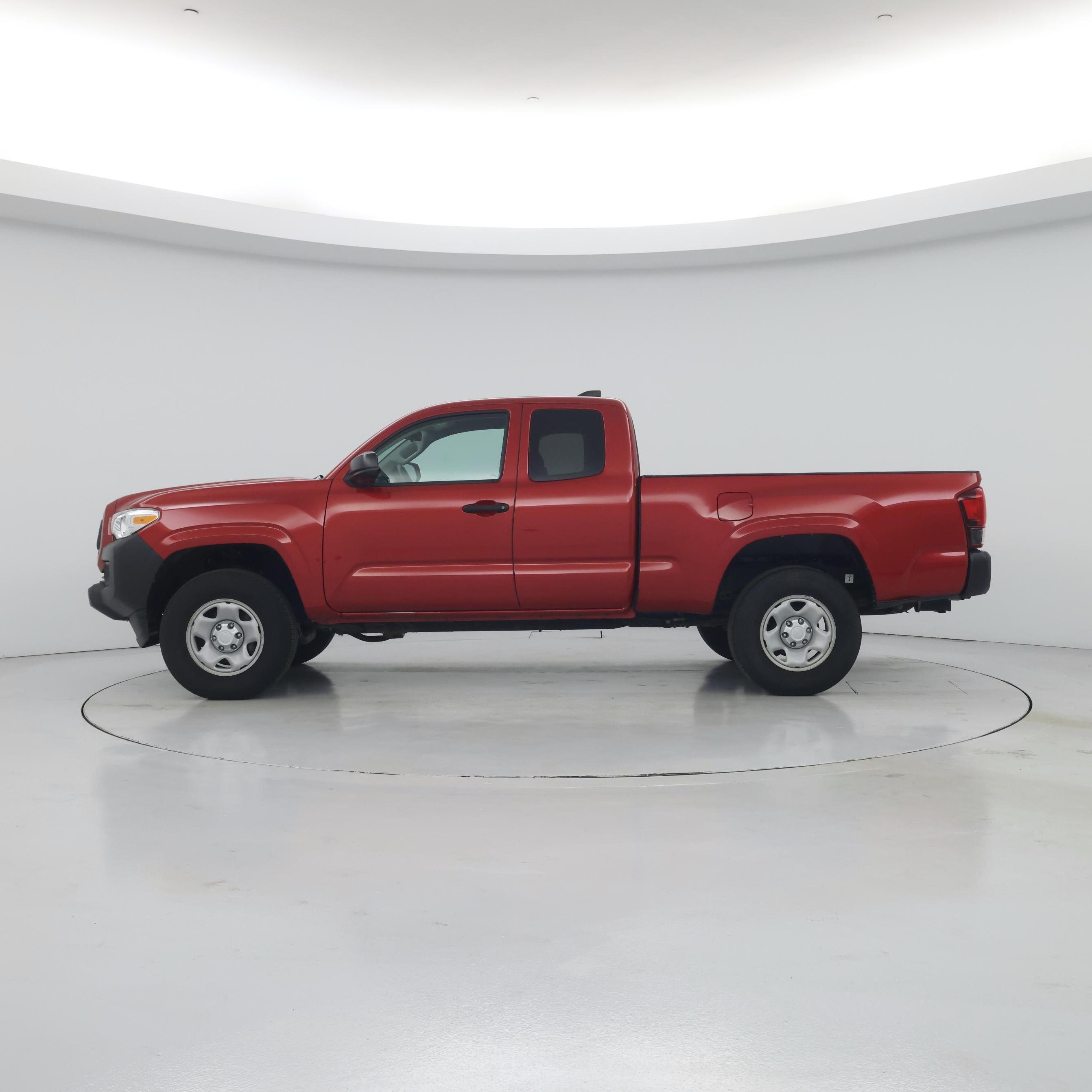 Thumbnail: 2022 Toyota Tacoma - 3