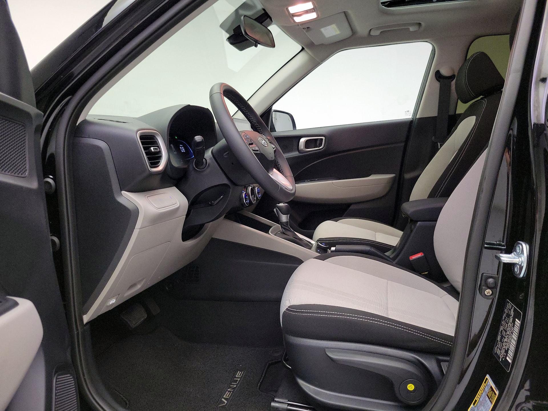 Thumbnail: 2026 Hyundai Venue - 11