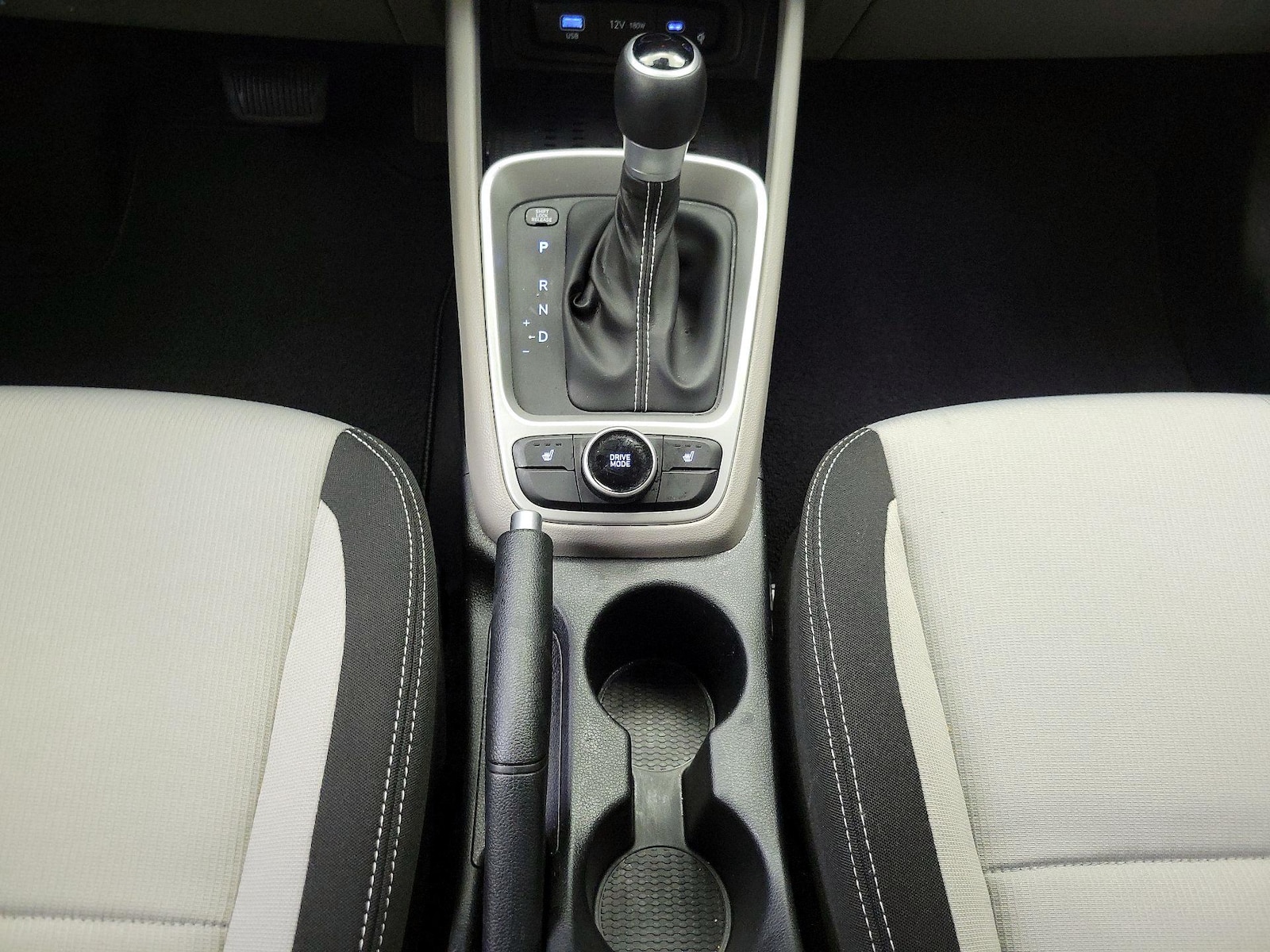 2026 Hyundai Venue SEL - Photo 18