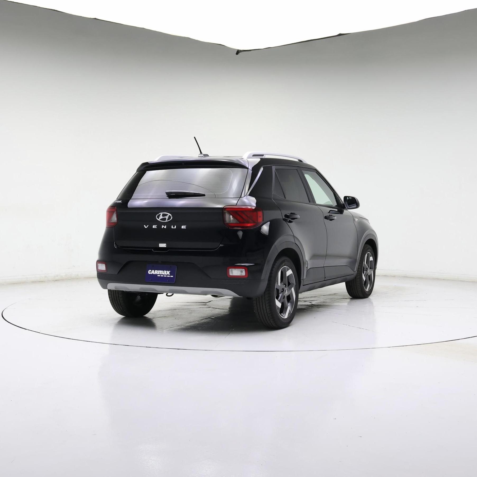 Thumbnail: 2026 Hyundai Venue - 4