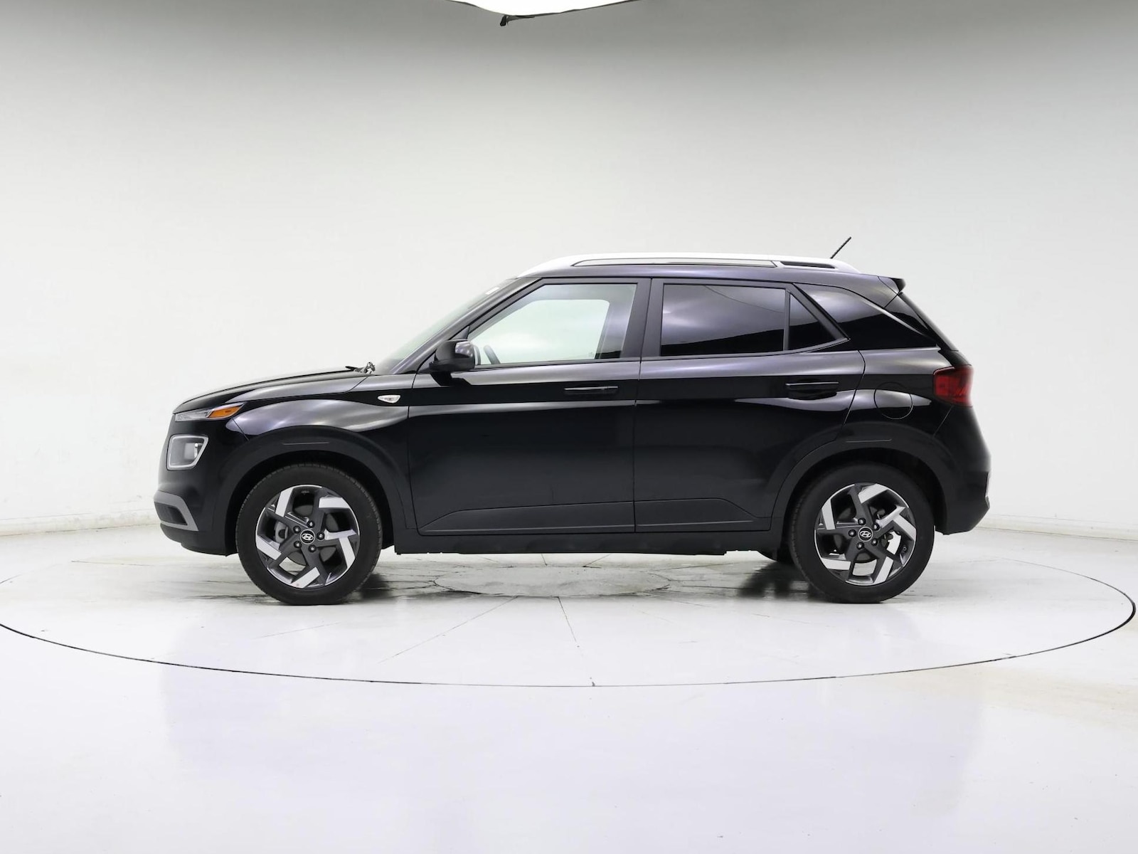 2026 Hyundai Venue SEL - Photo 8