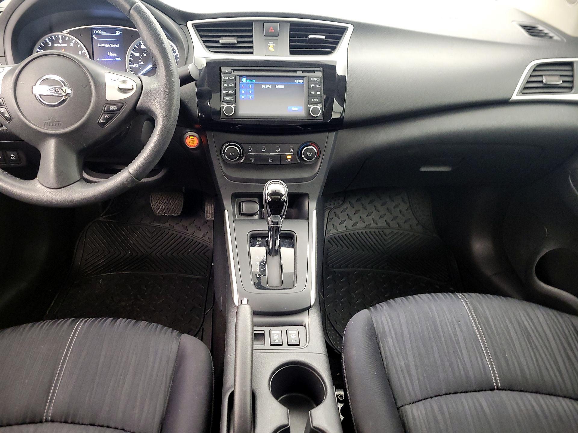 Thumbnail: 2016 Nissan Sentra - 17