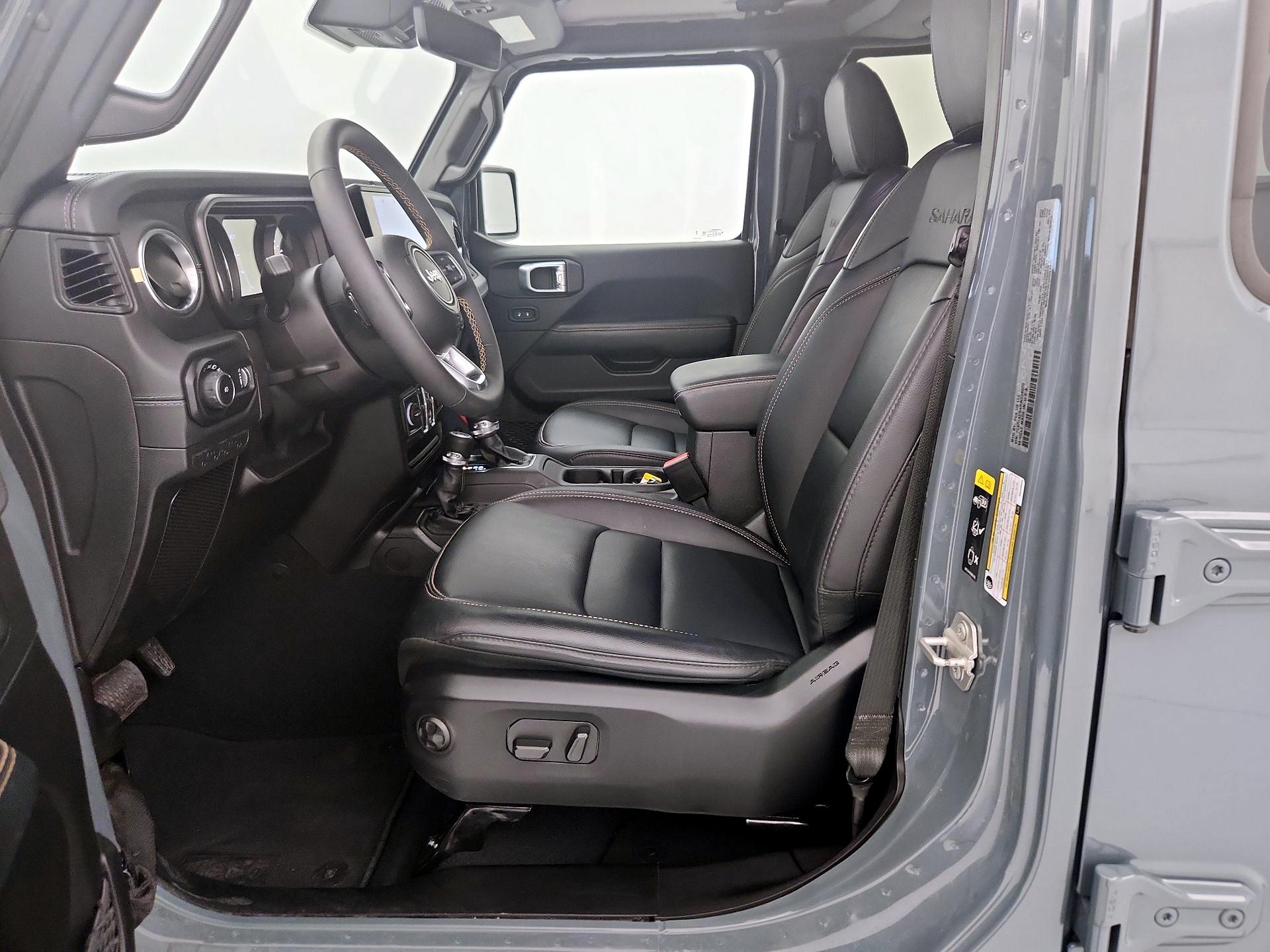Thumbnail: 2024 Jeep Wrangler - 11